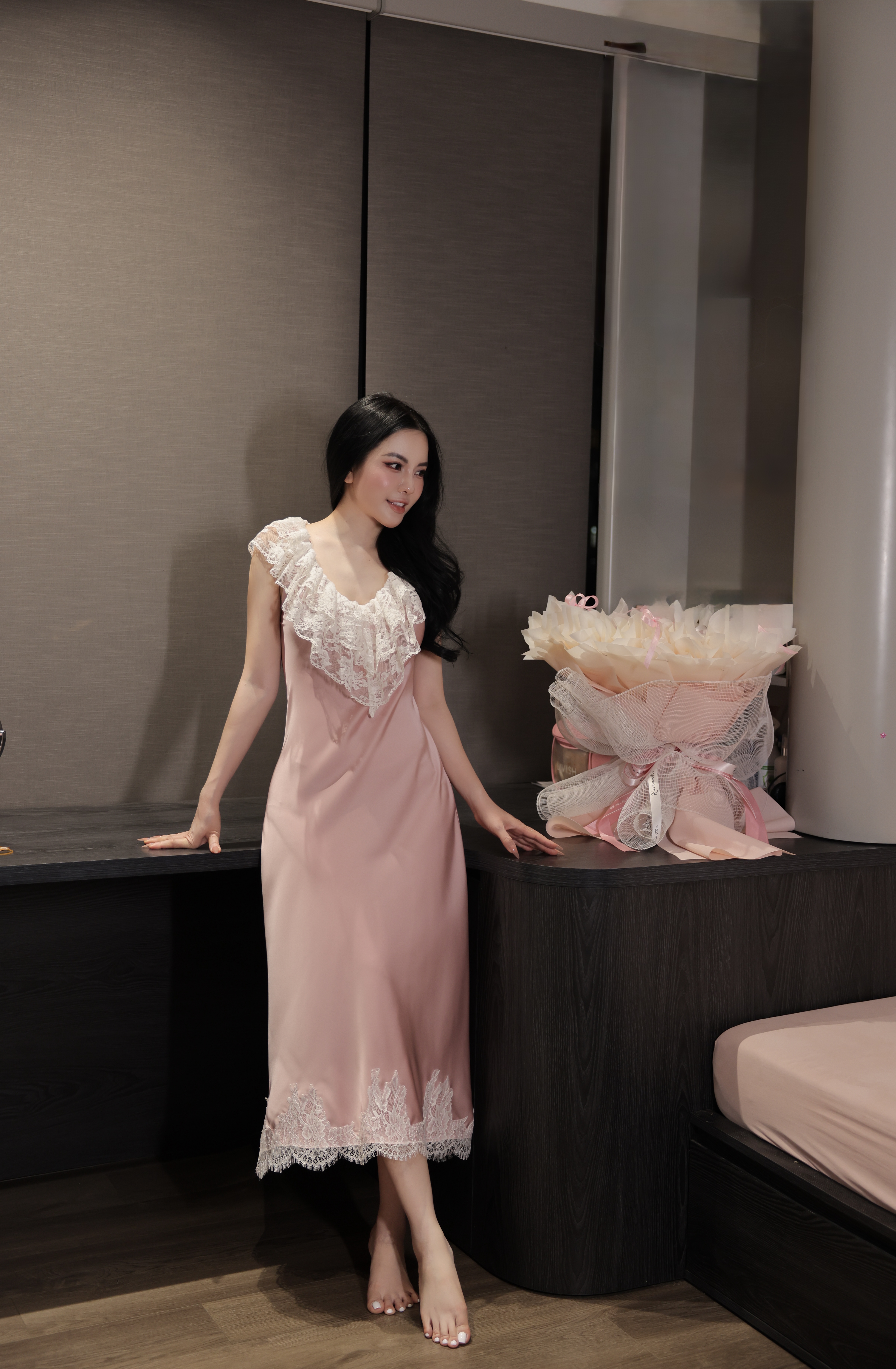 Váy Lụa Phối Ren V56_thumbnail_1