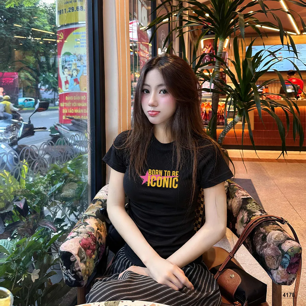 Áo thun baby tee form ôm tôn dáng phối chữ Beezy 4178_thumbnail_4