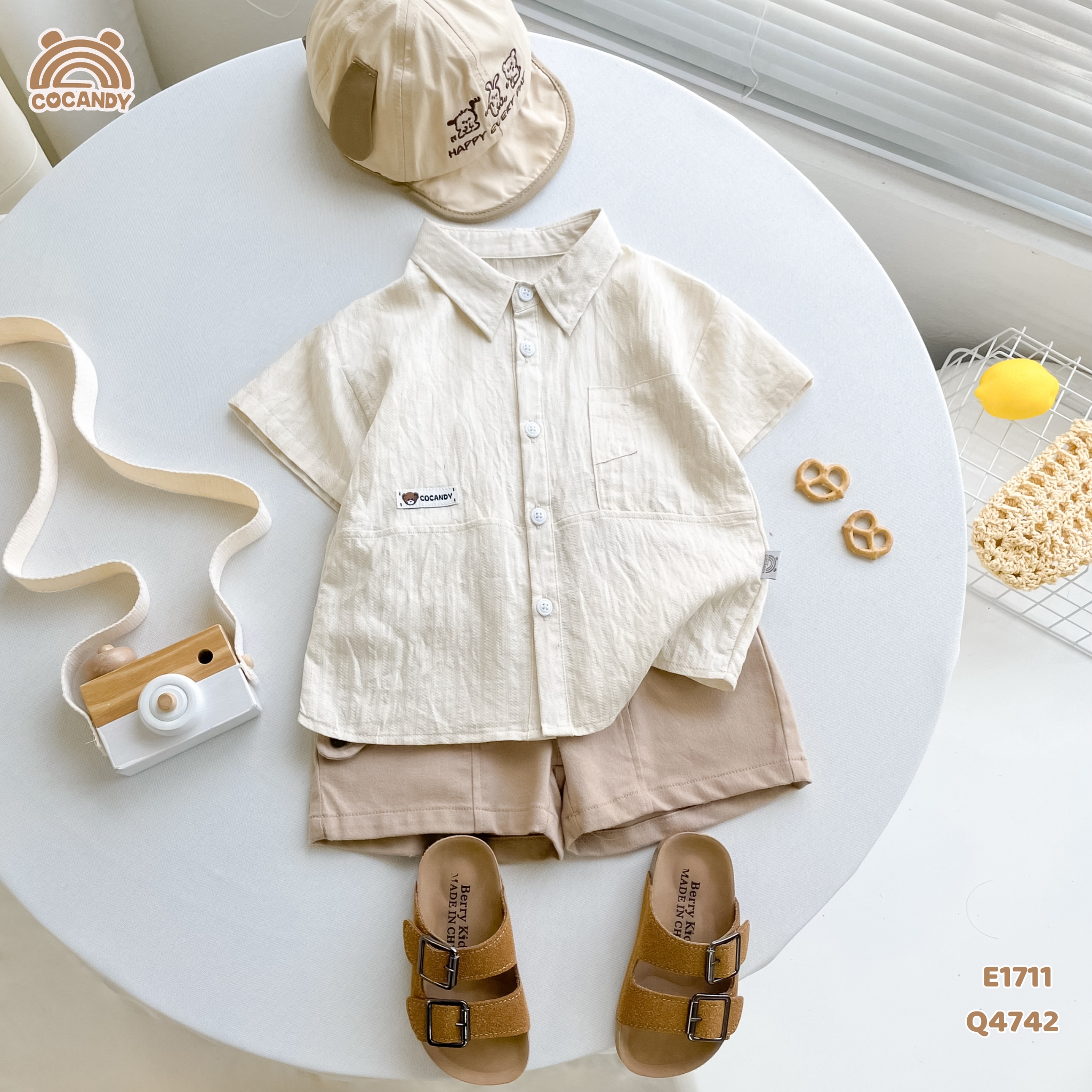 Áo cộc sơ mi vân BE tag CCD lệch