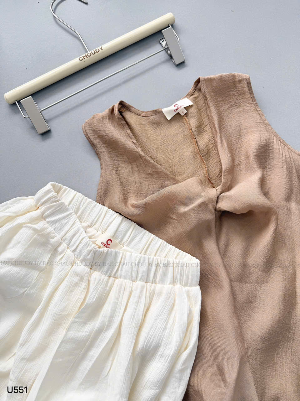 904 U551_thumbnail_3