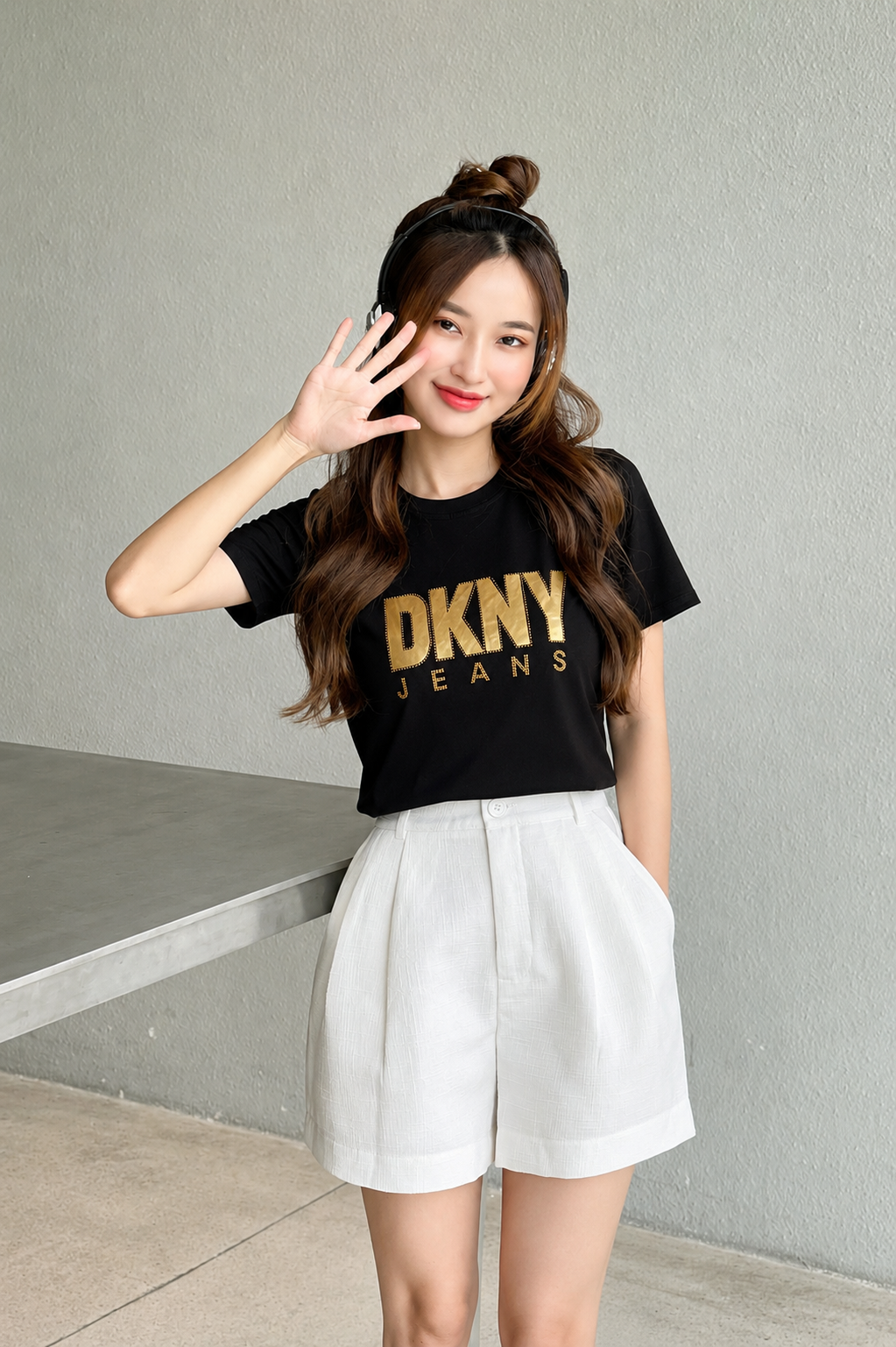 Áo Thun DKNY