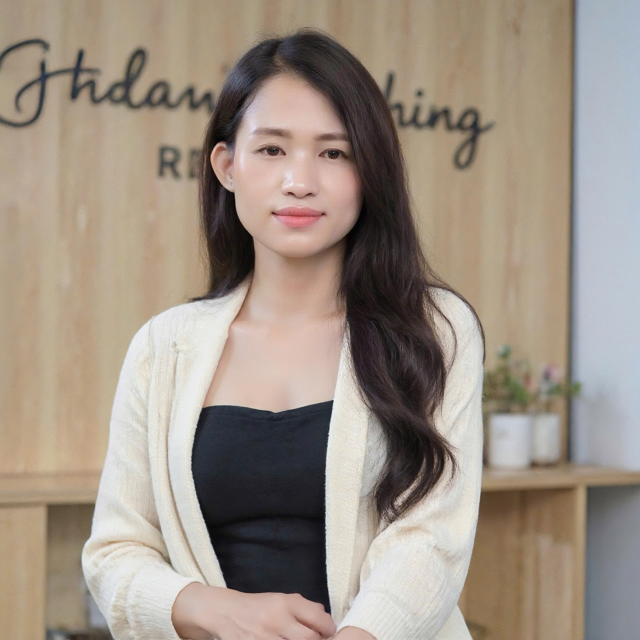 Nguyễn Trà Giang và Đinh Ánh Huyền: Khi thân khỏe và tâm an cùng nâng đỡ người phụ nữ