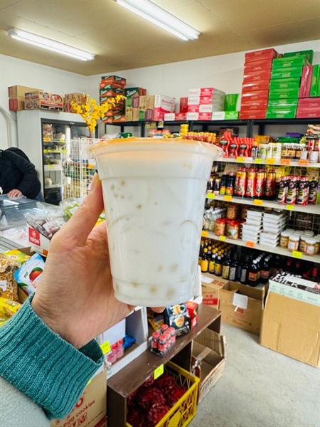 Chè dừa dầm ly tươi 