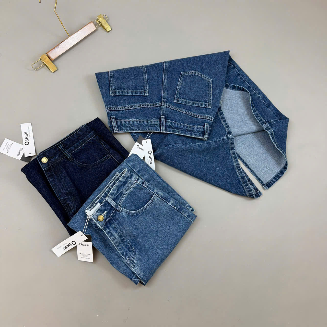 Chân váy jean xẻ ( TRUNG )_thumbnail_0