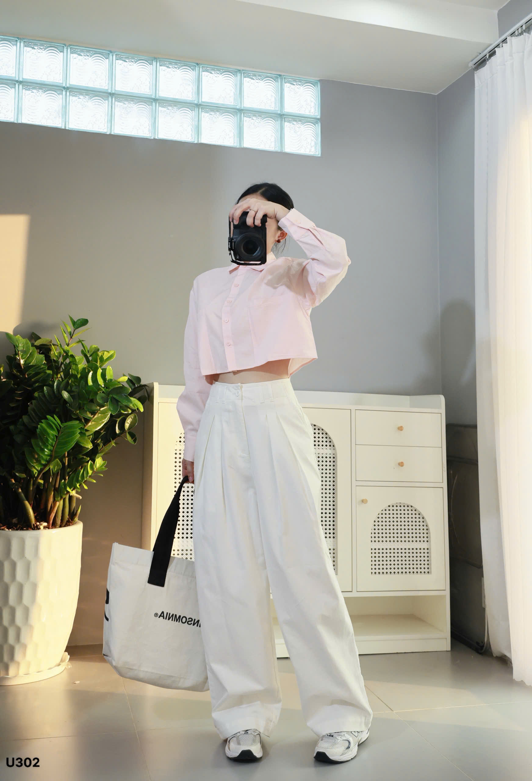 SALE U302