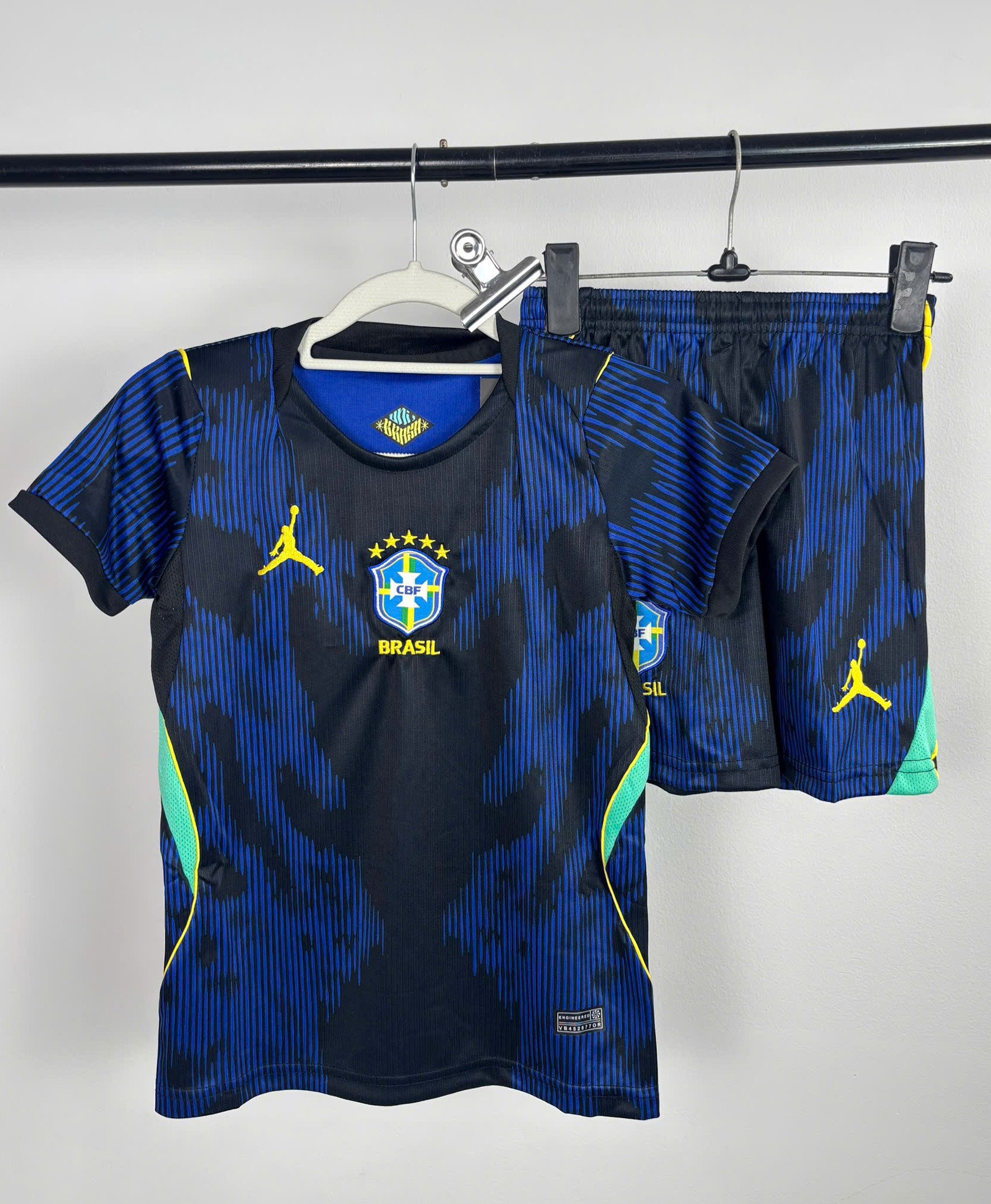 Bộ Kid Brazil sân khách xanh  World Cup 2026