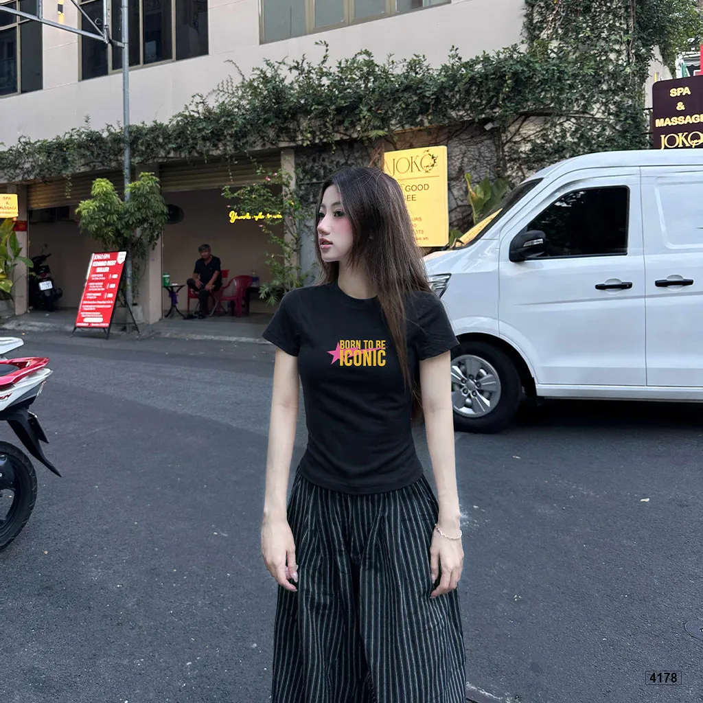 Áo thun baby tee form ôm tôn dáng phối chữ Beezy 4178_thumbnail_2