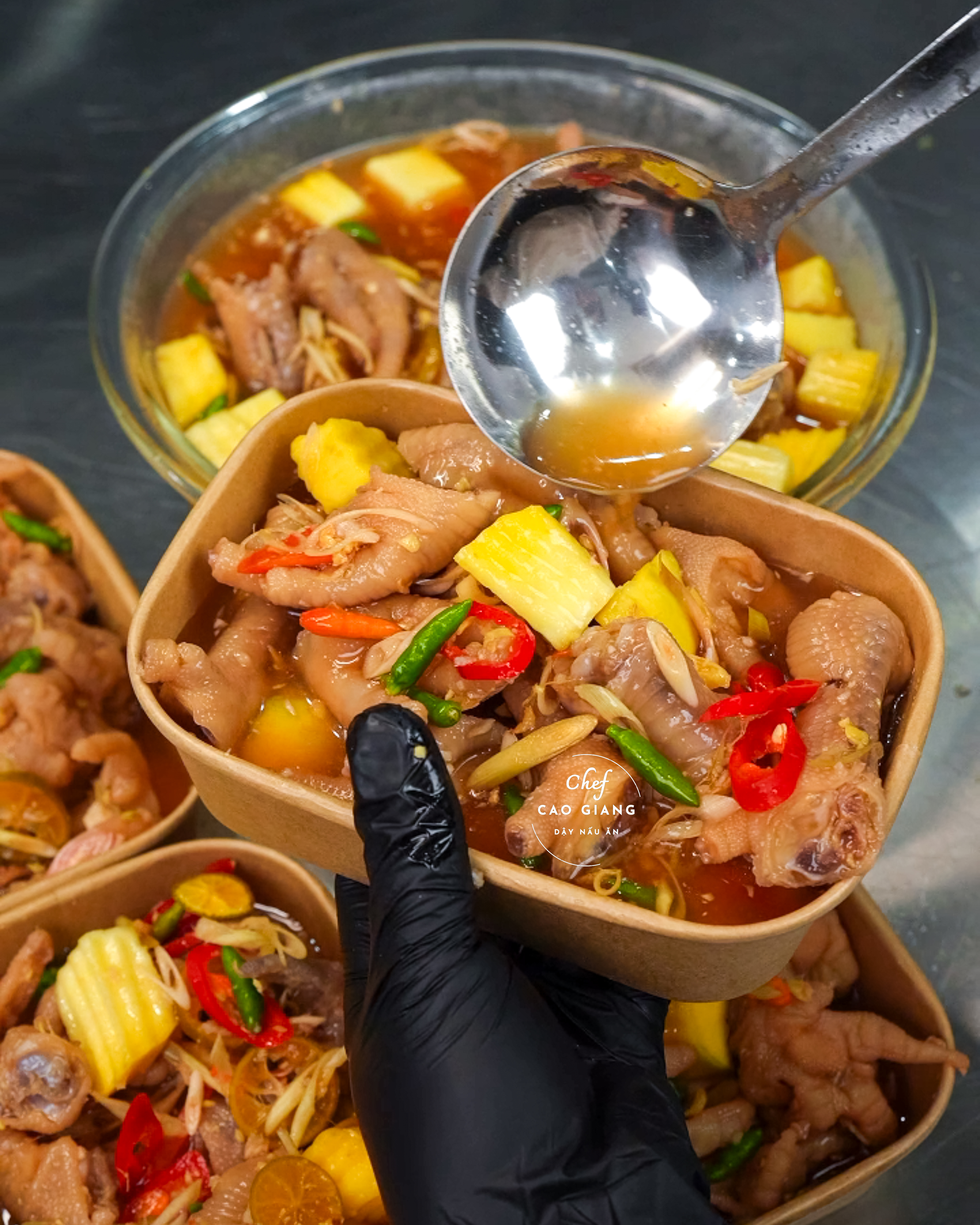 Lớp Chân Gà Ngâm Sả Tắc