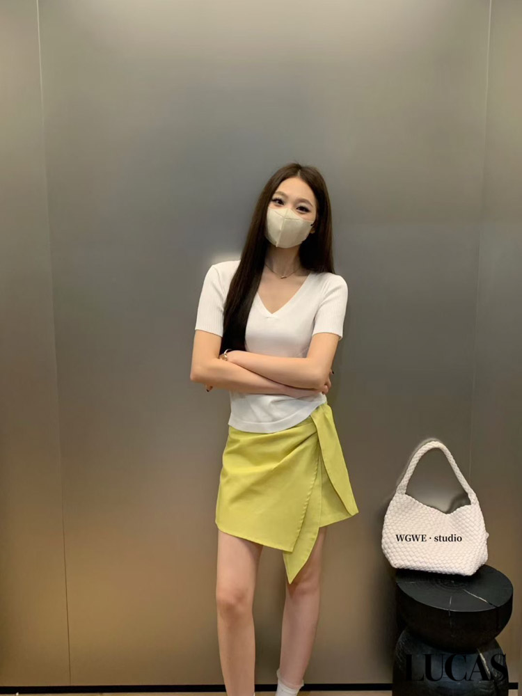 Chân váy dáng A ngắn vạt chéo xếp ly buộc vạt 1 bên_thumbnail_7