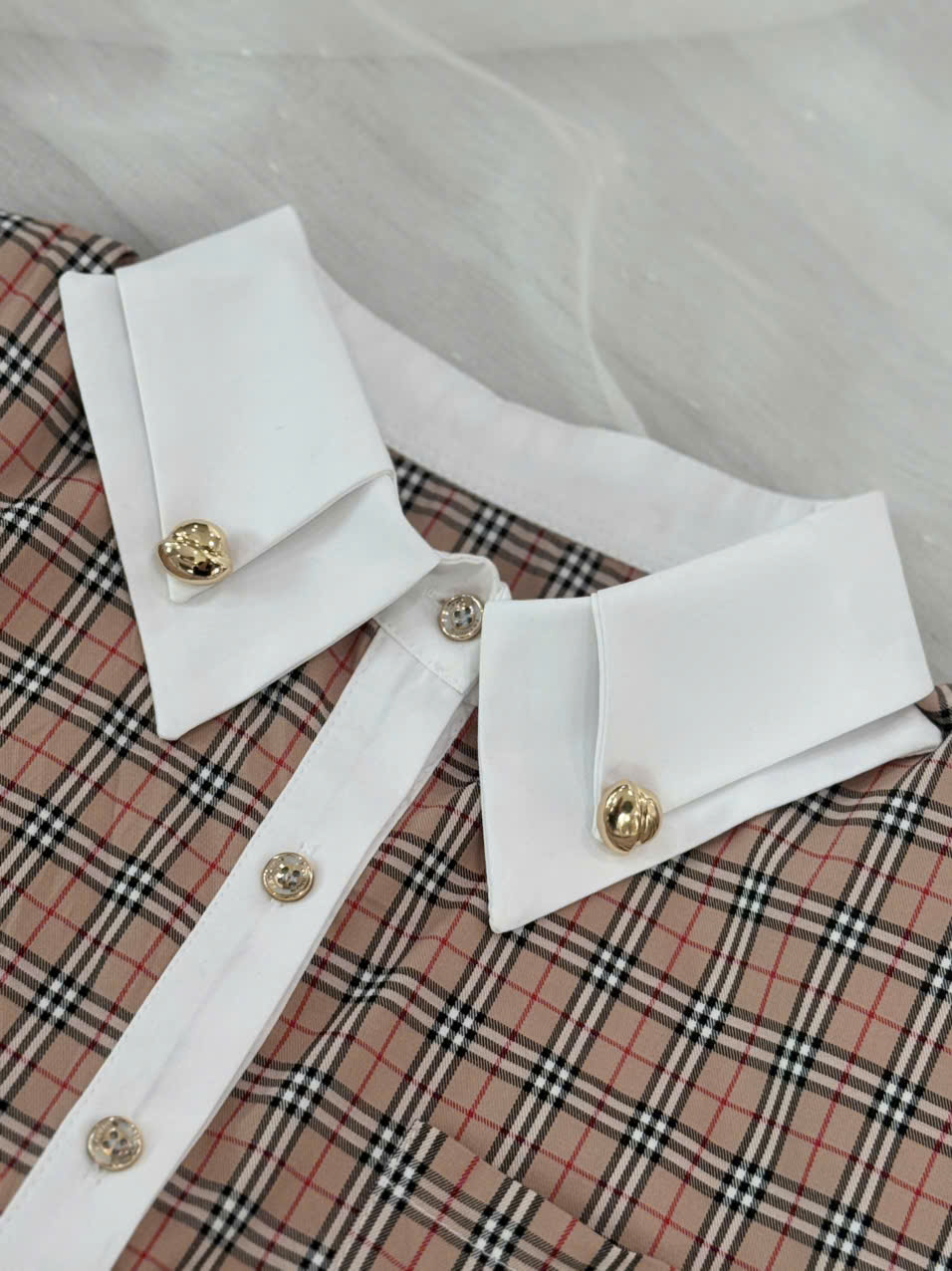 Sơ Mi Caro Phối Viền Trắng Thêu Túi Ngựa_thumbnail_2