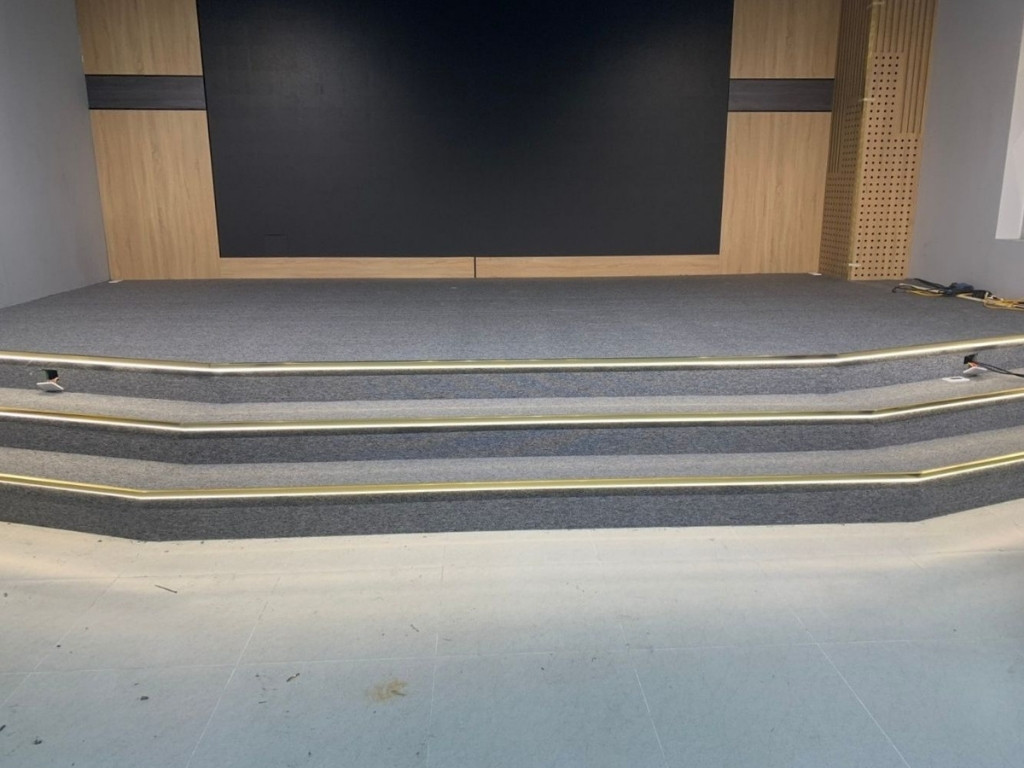 Thảm cuộn BD-004 màu ghi