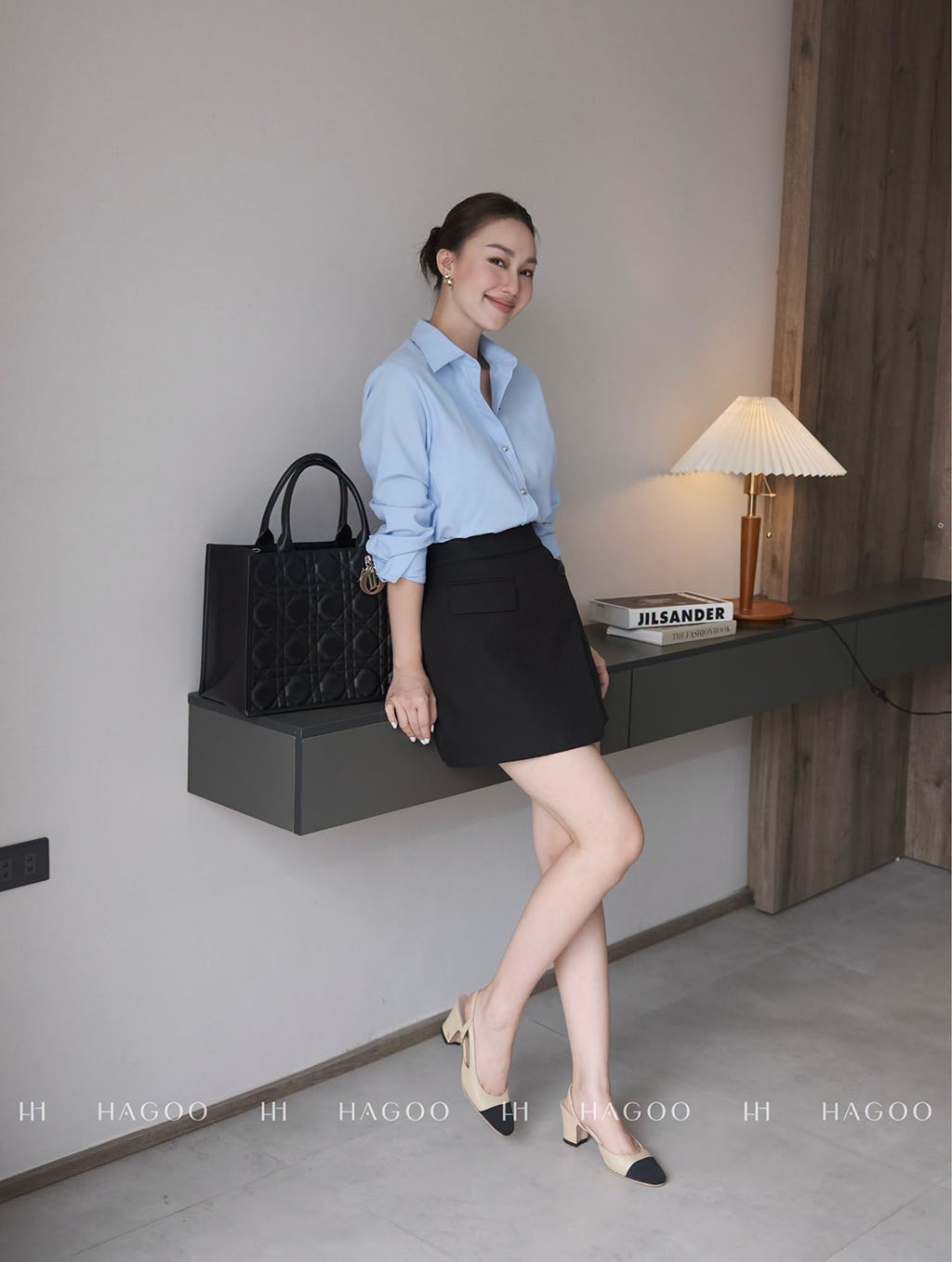 Chân váy ngắn vạt chéo