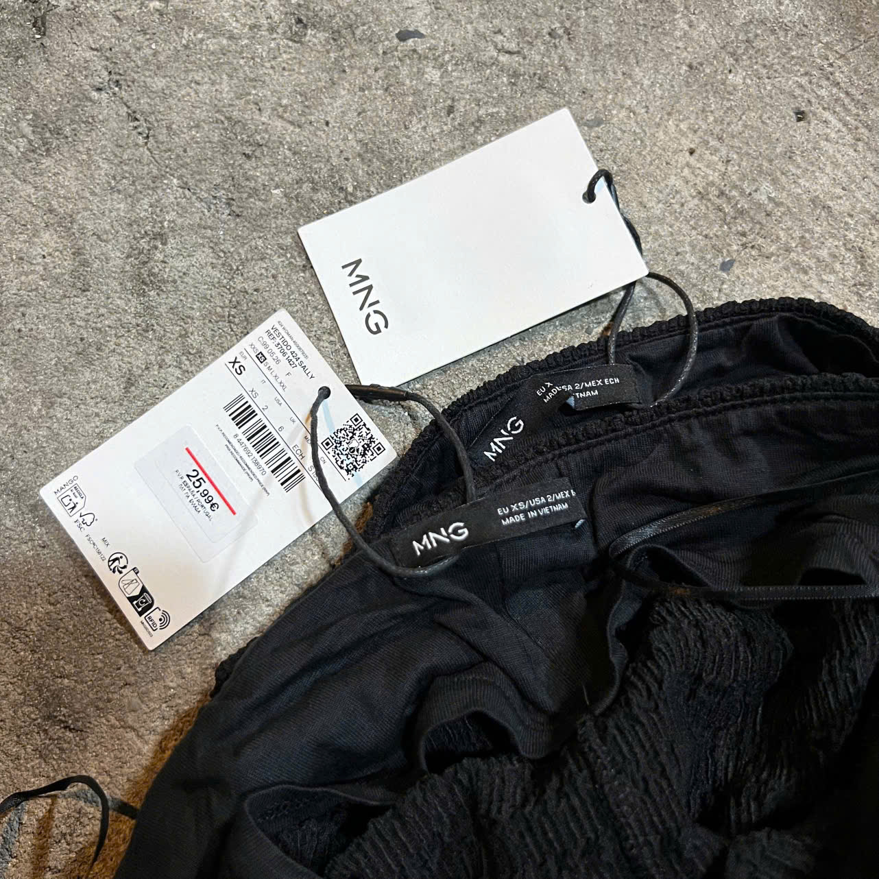 V370 VAY NU MNG_thumbnail_3