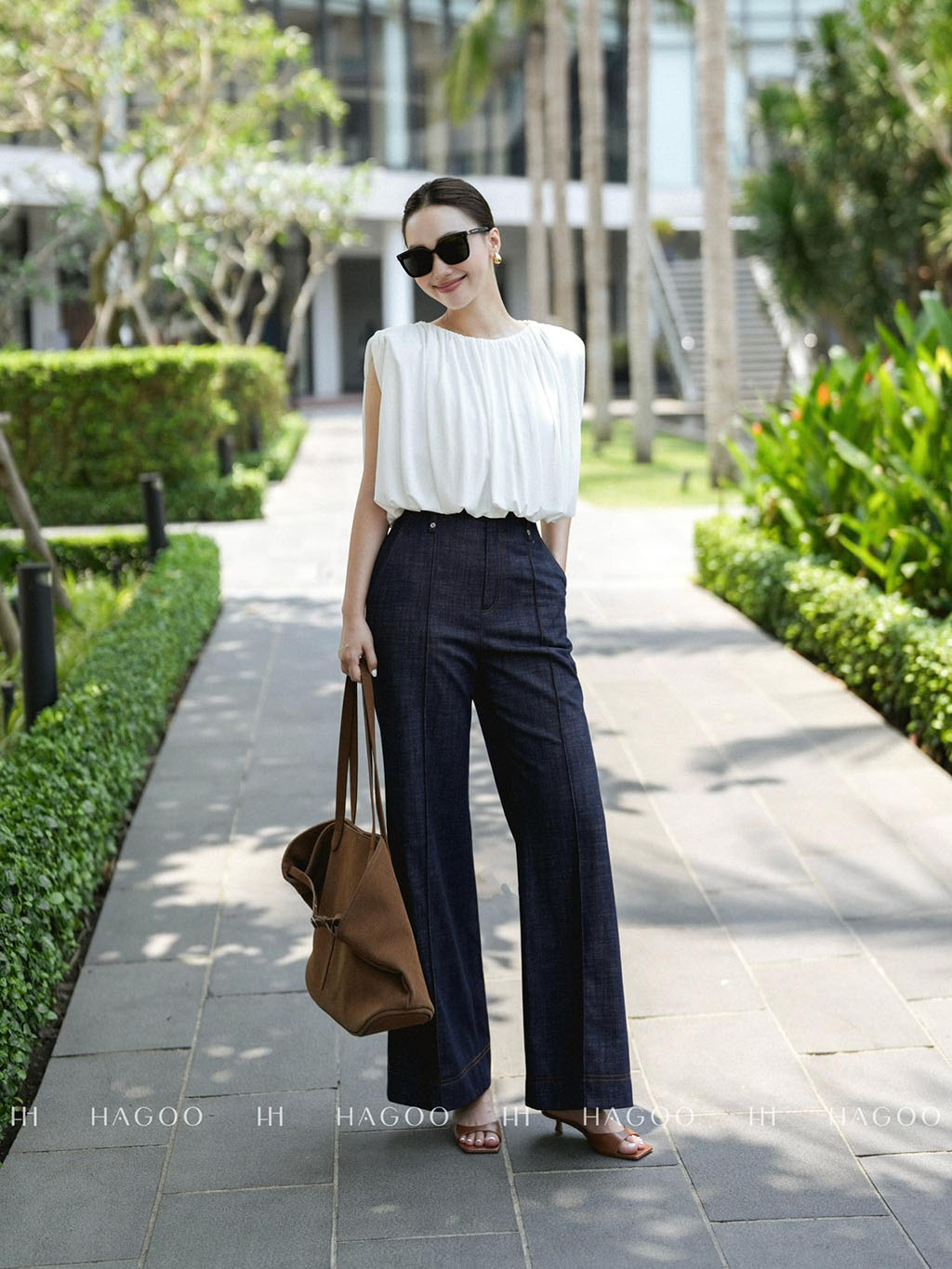 Quần Denim suông loe HAGOO_thumbnail_4