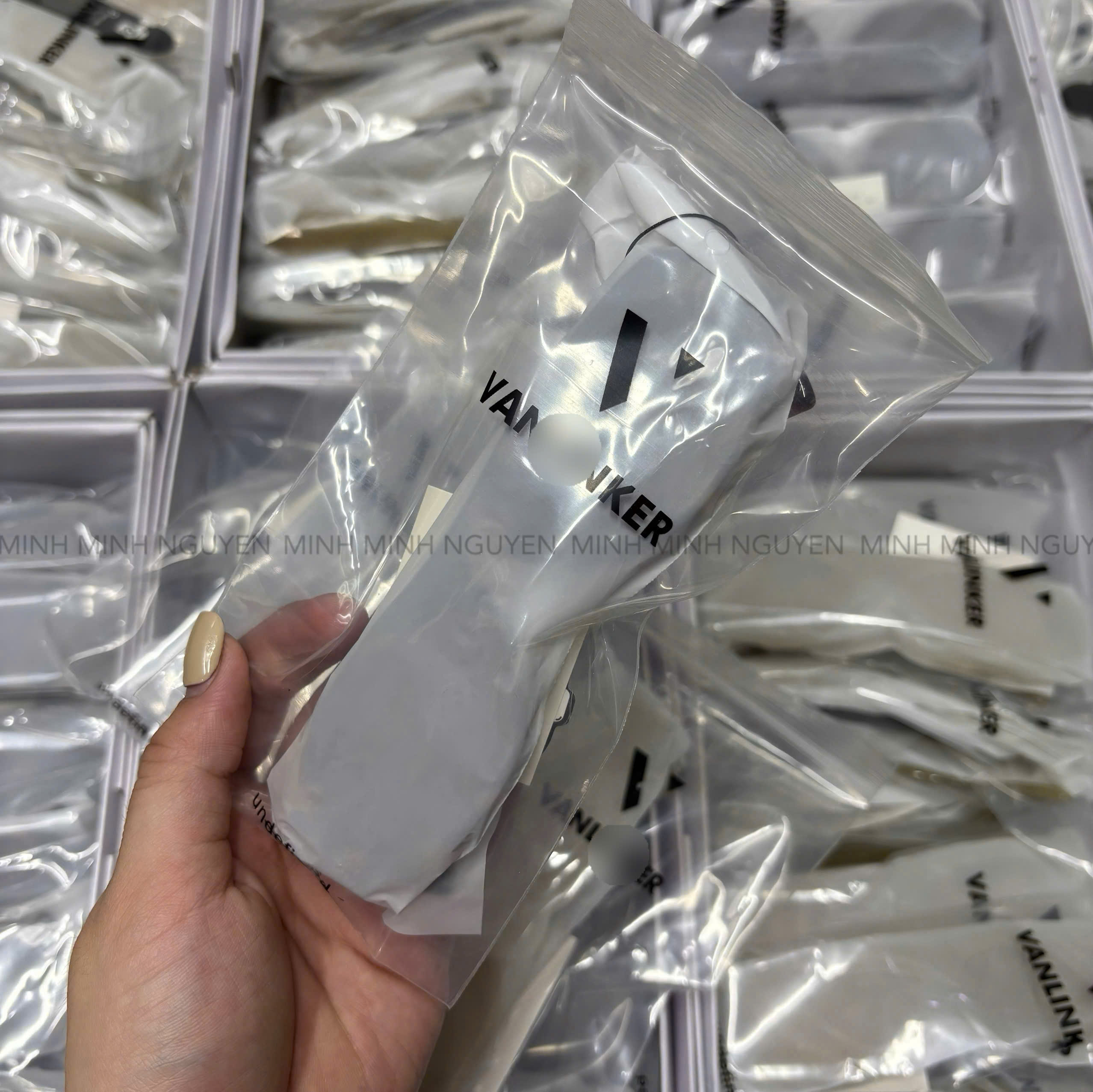 MAT KINH VANLINKER_thumbnail_9