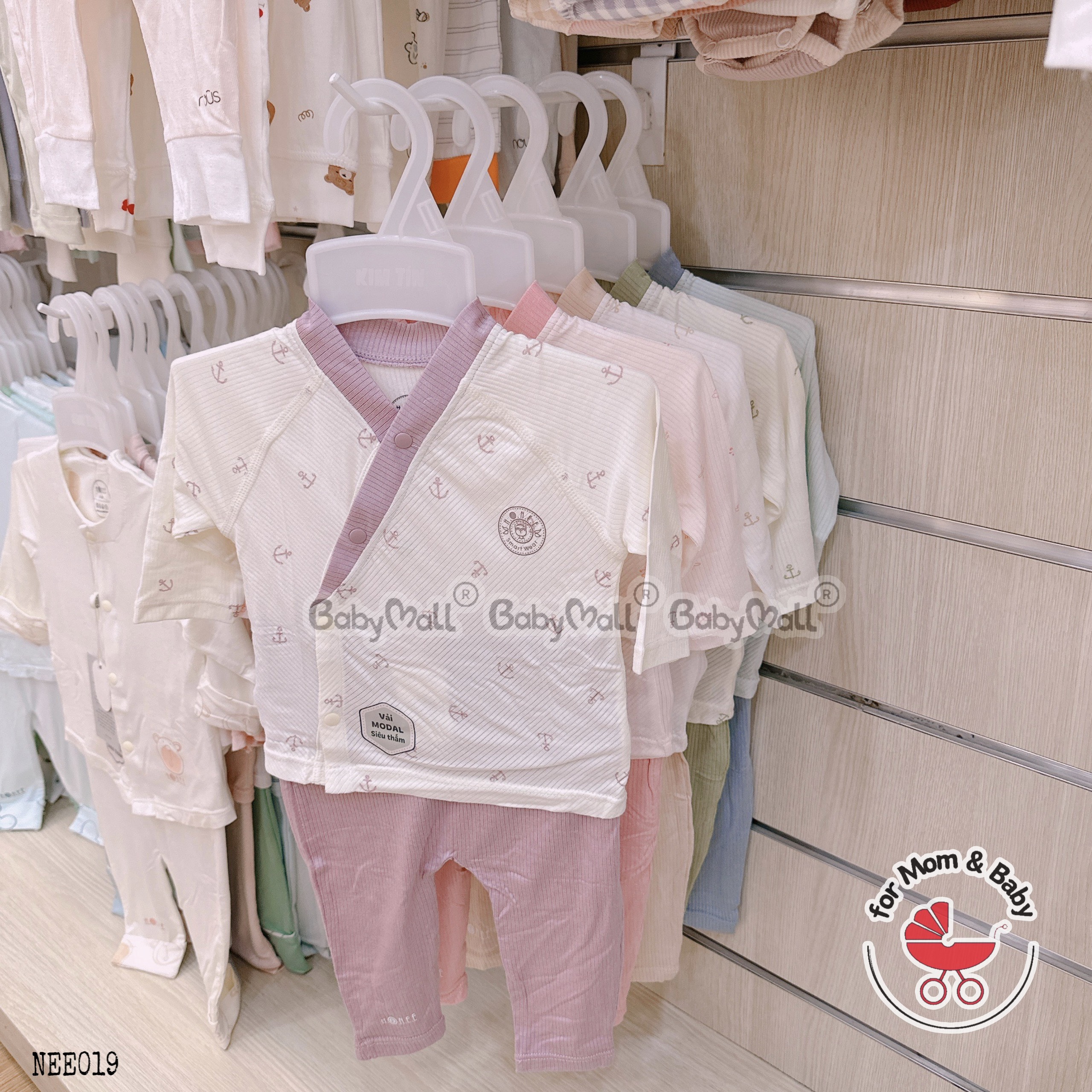 Bộ ss cài chéo modal HRNEE