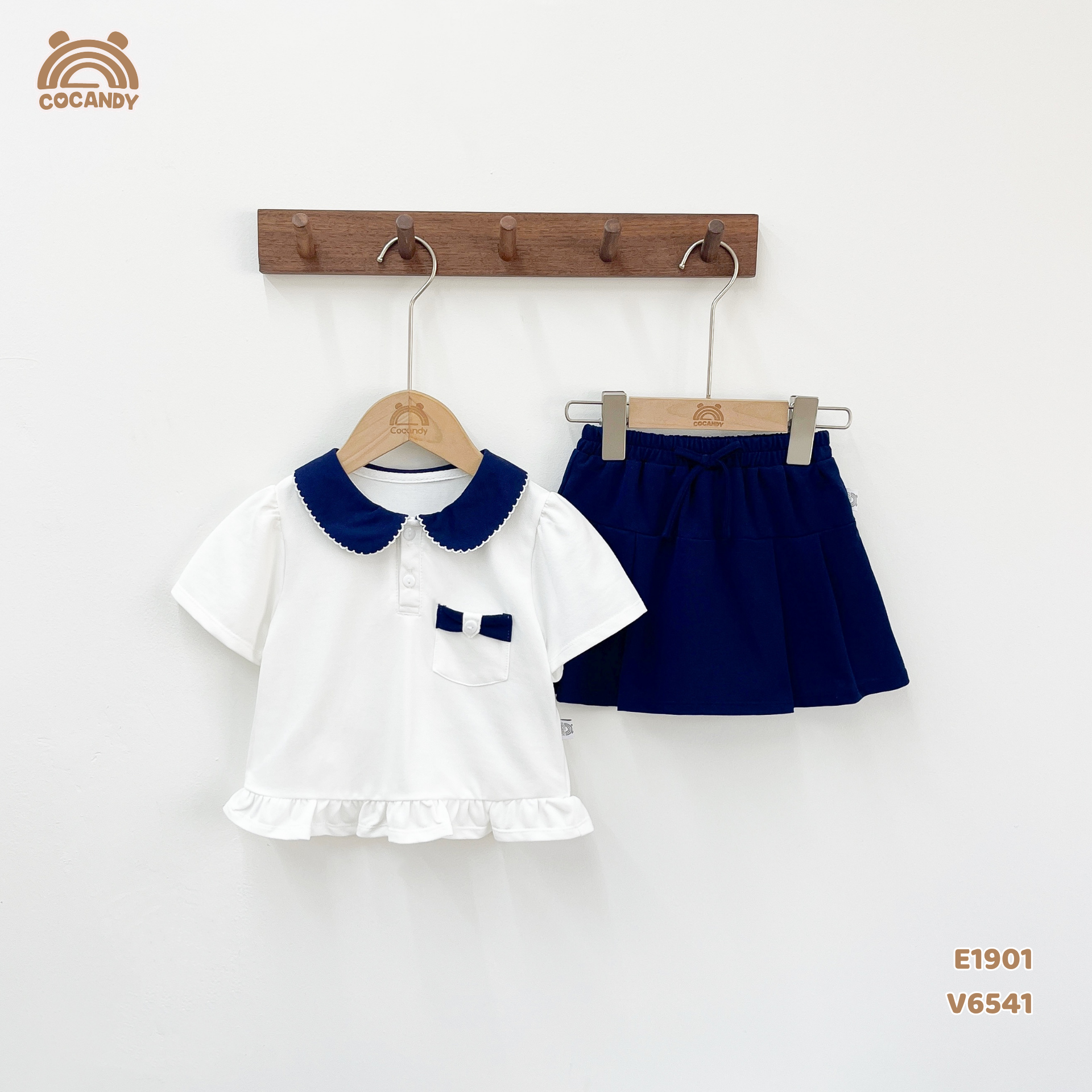 Áo cộc TRẮNG phối cổ túi nơ xanh navy_thumbnail_1