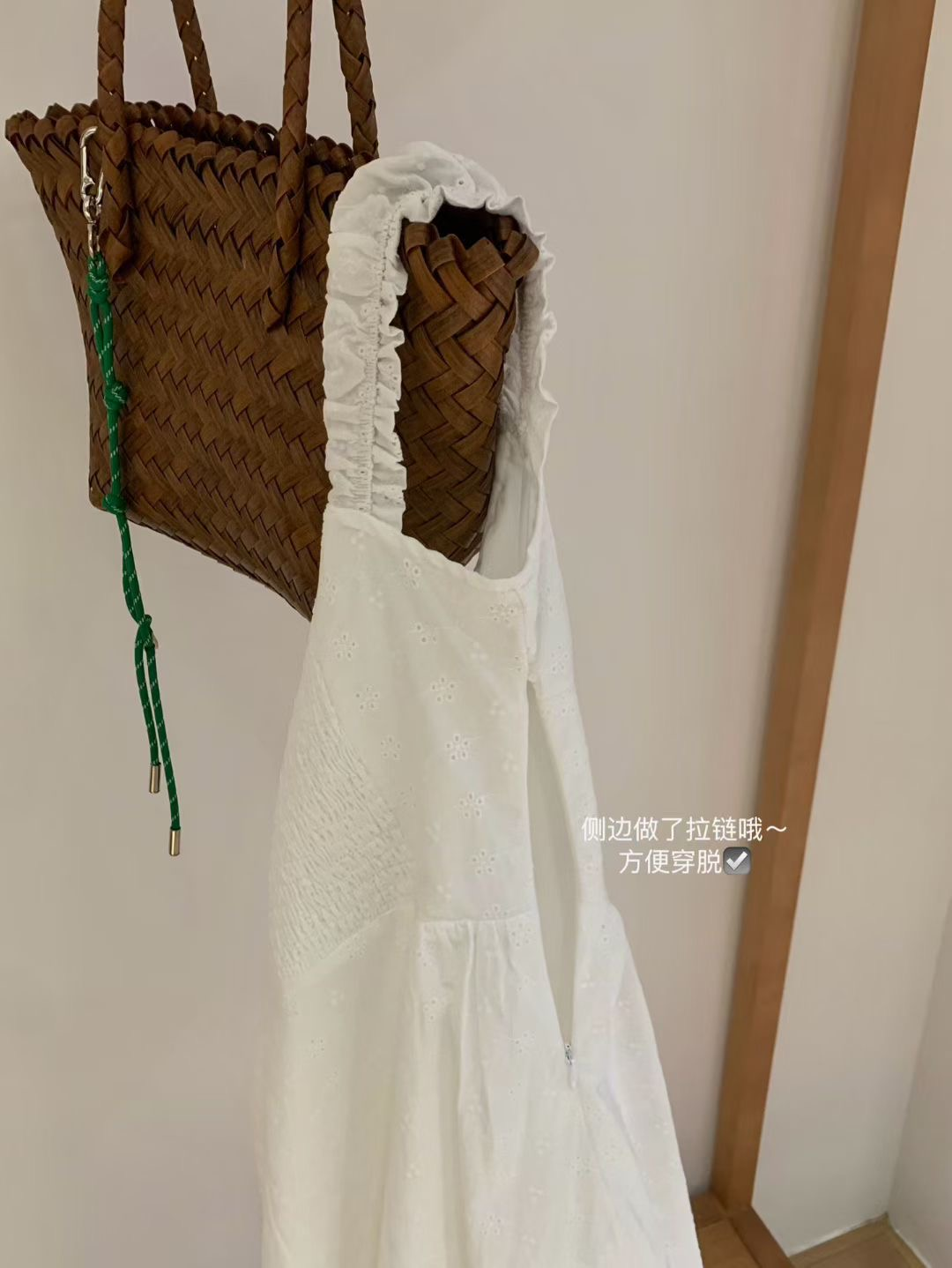 Váy thô thê hoa trễ vai nối ngực dọc cúc bọc chân xòe A viền ren gấu_thumbnail_3