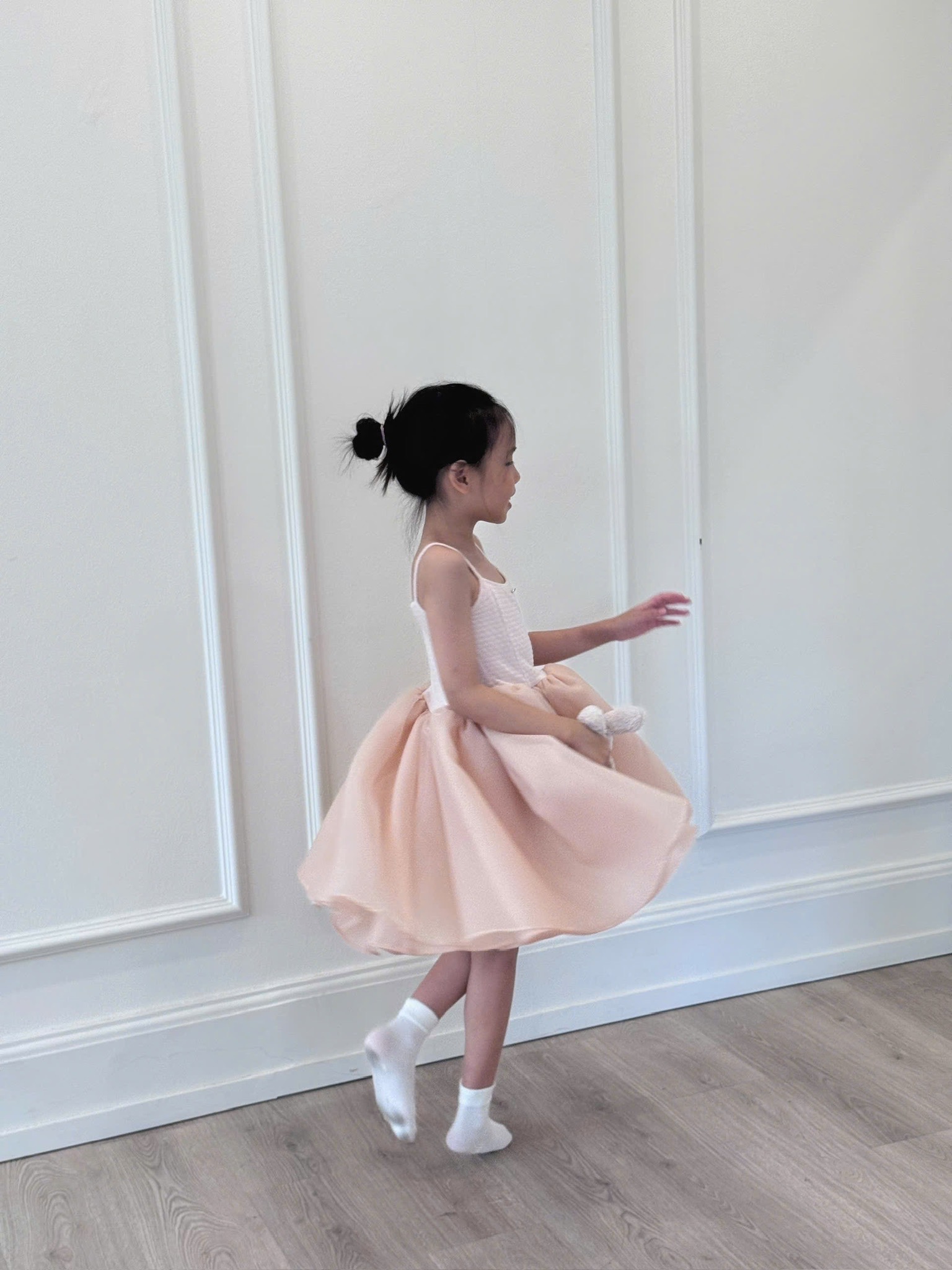 Charlotte Organza Dress '25 (Váy Organza x Áo Cardigan)_thumbnail_8