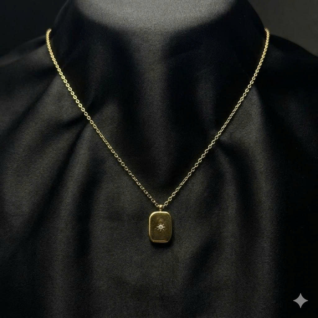 vòng cổ titan vàng charm chữ nhật đính kim cương nhỏ_thumbnail_2