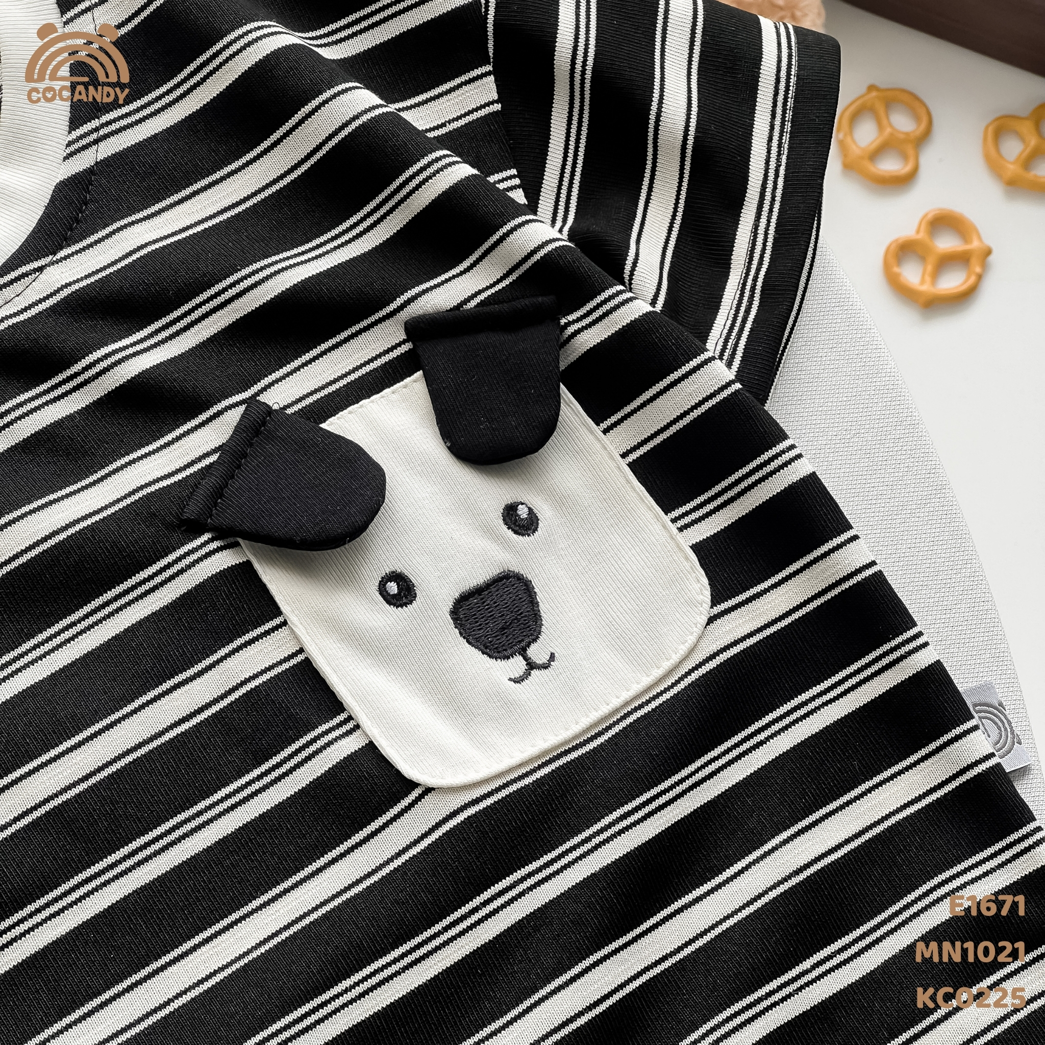 Áo cộc cotton kẻ ĐEN túi gấu_thumbnail_2