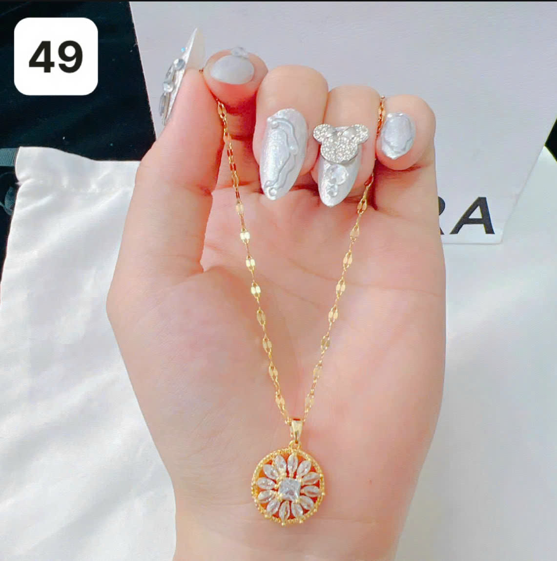 Dây Chuyền + Mặt Hoa Tuyết