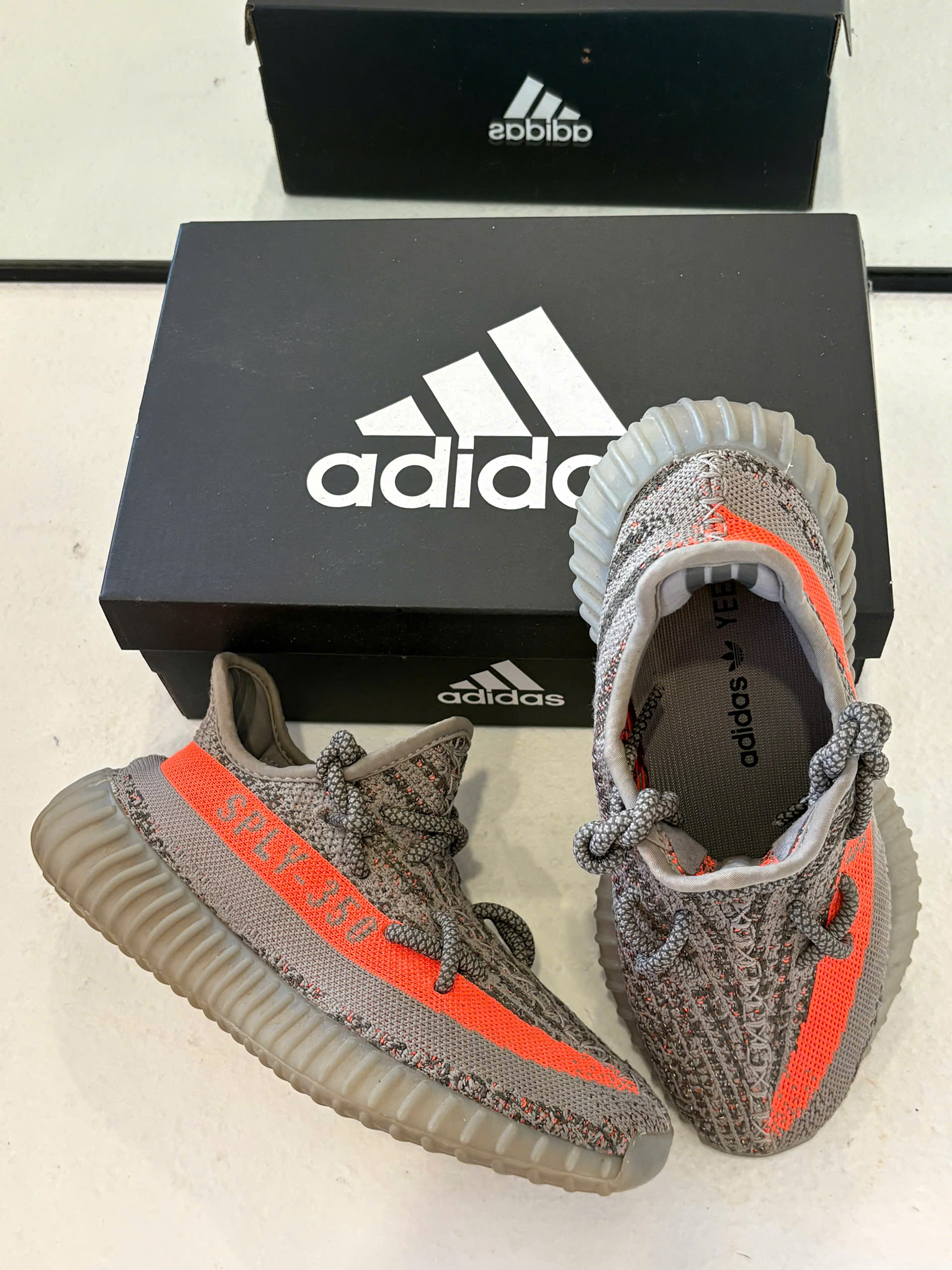 Adidas Yeezy Boost 350 V2 ‘Beluga Reflective’ GW1229