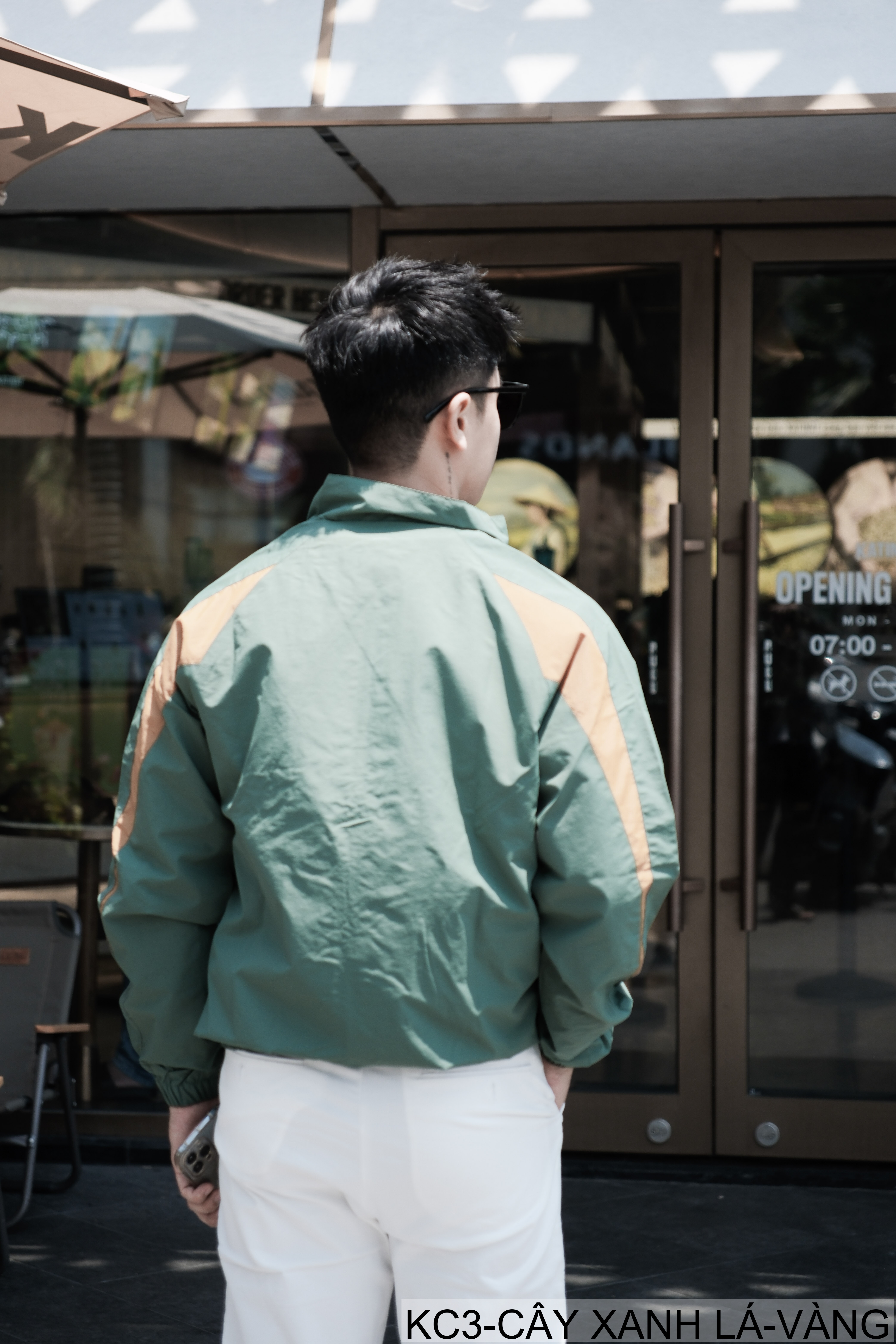 KC3 - Áo khoác nam cổ đứng phối màu năng động, chất polyester thoáng mát, form regular phù hợp xuân thu_thumbnail_10