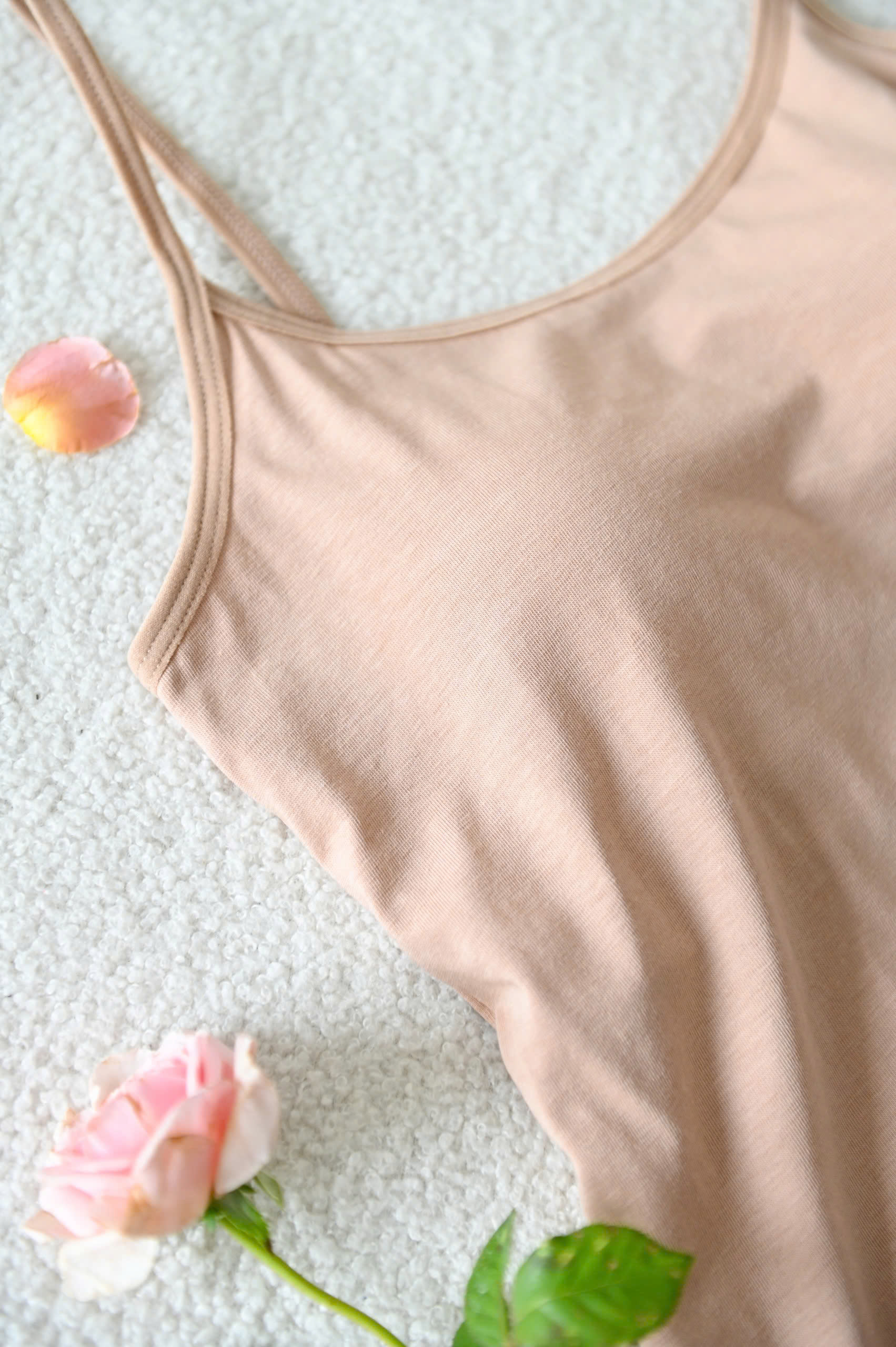 Áo Thun 2 Dây Có Mút Ngực_thumbnail_2