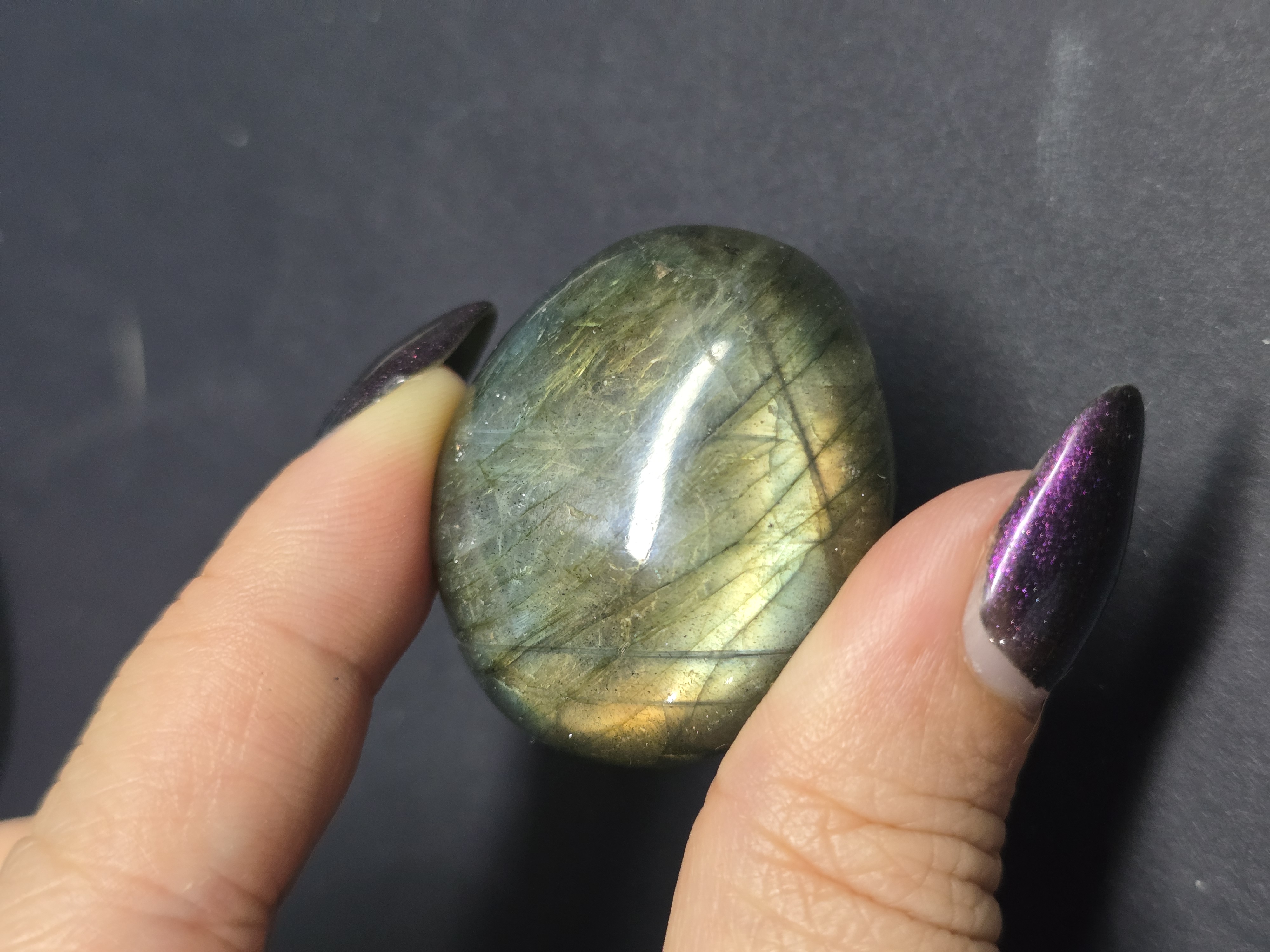 Đá cuội đã mài bóng / Tumbled Labradorite Hắc Nguyệt Quang size 2 - 4cm/viên_thumbnail_2
