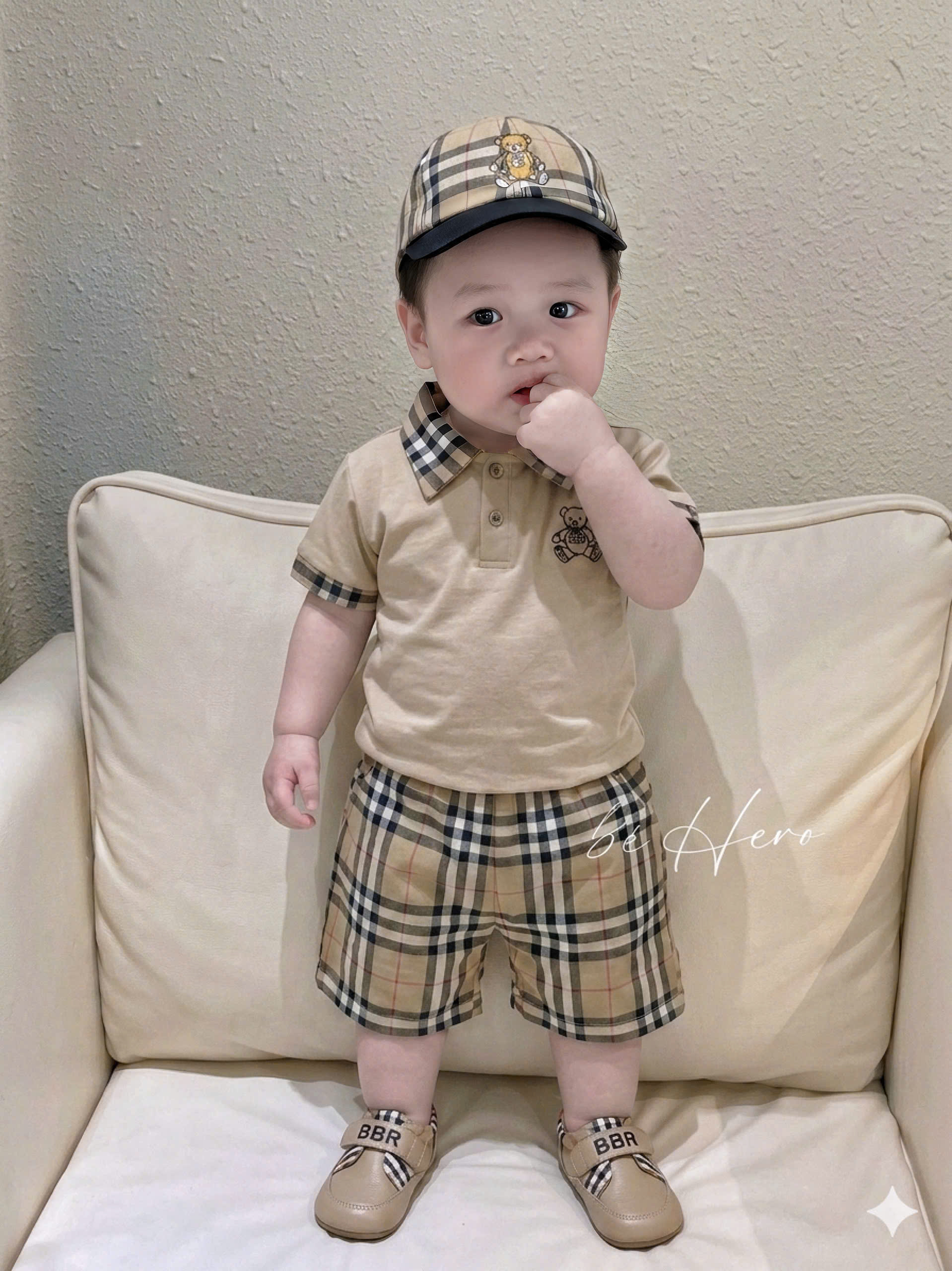 A27 BỘ POLO CỔ BBR GẤU ĐEO NƠ KÈM MŨ- A117.1799