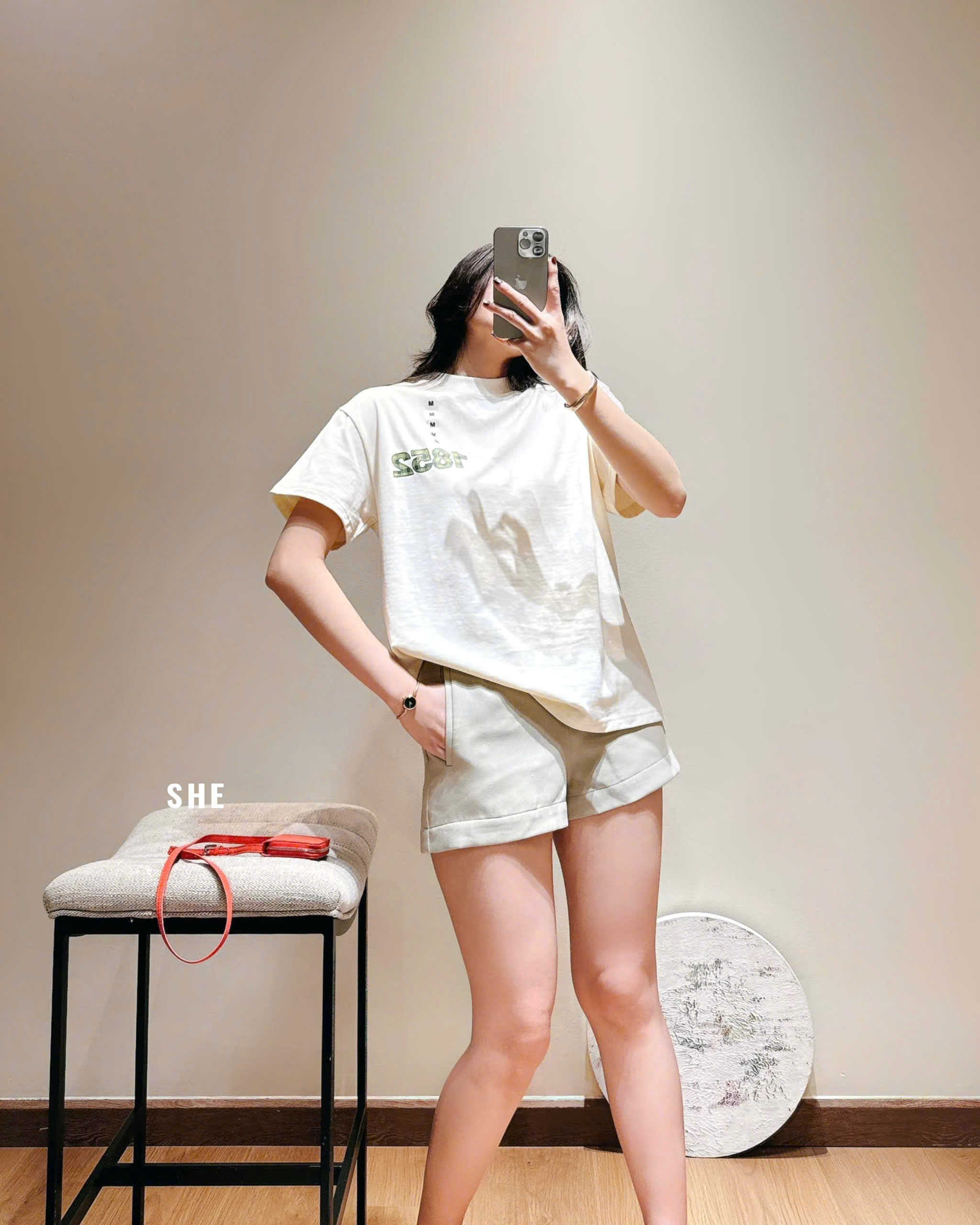 I717 ÁO THUN TAY NGẮN_thumbnail_3