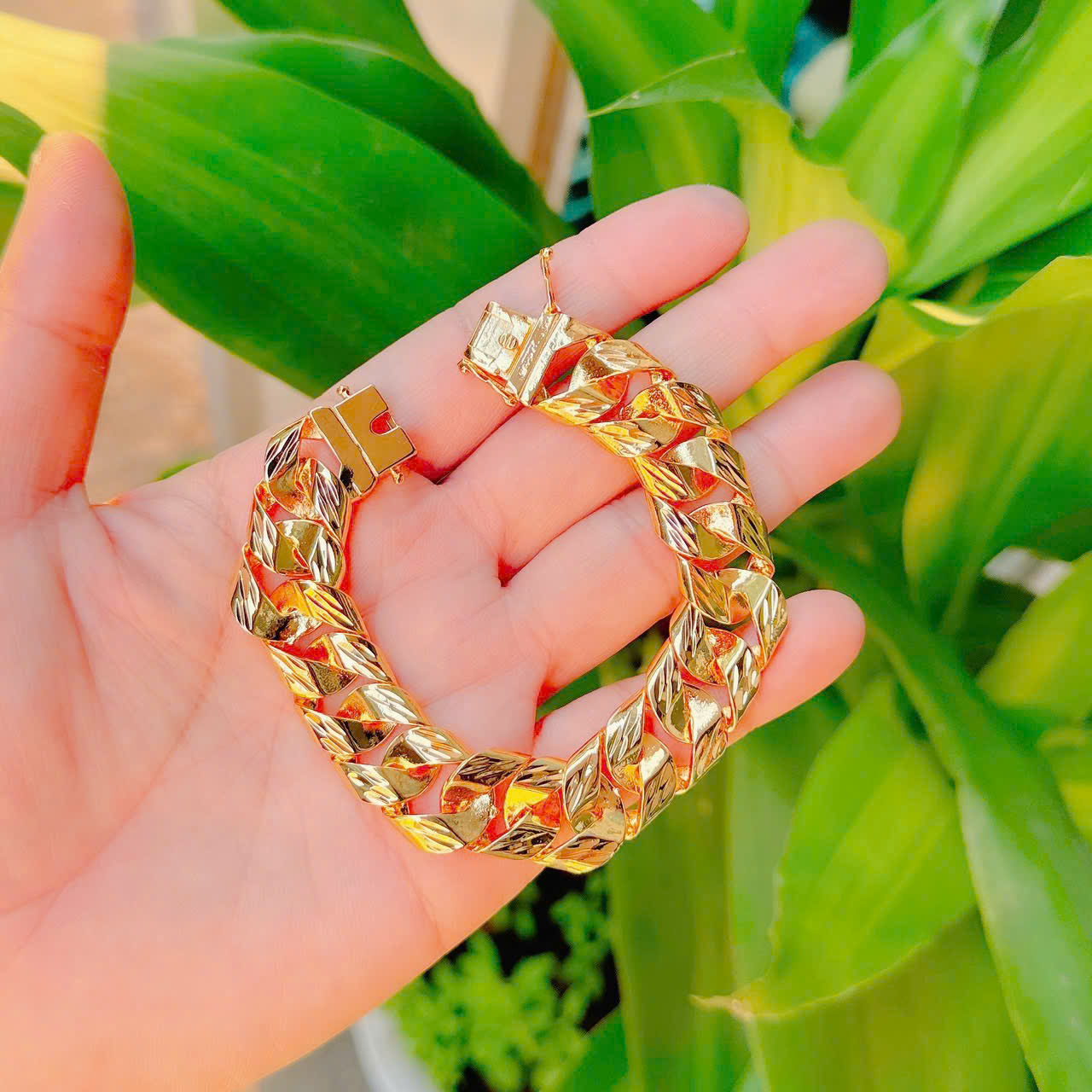 Lắc sủn bản nhỏ mô phỏng 1 lượng mạ vàng Như Xinh trang sức