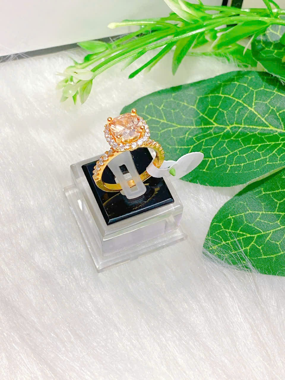 Nhẫn Đá Trà Vuông_thumbnail_0