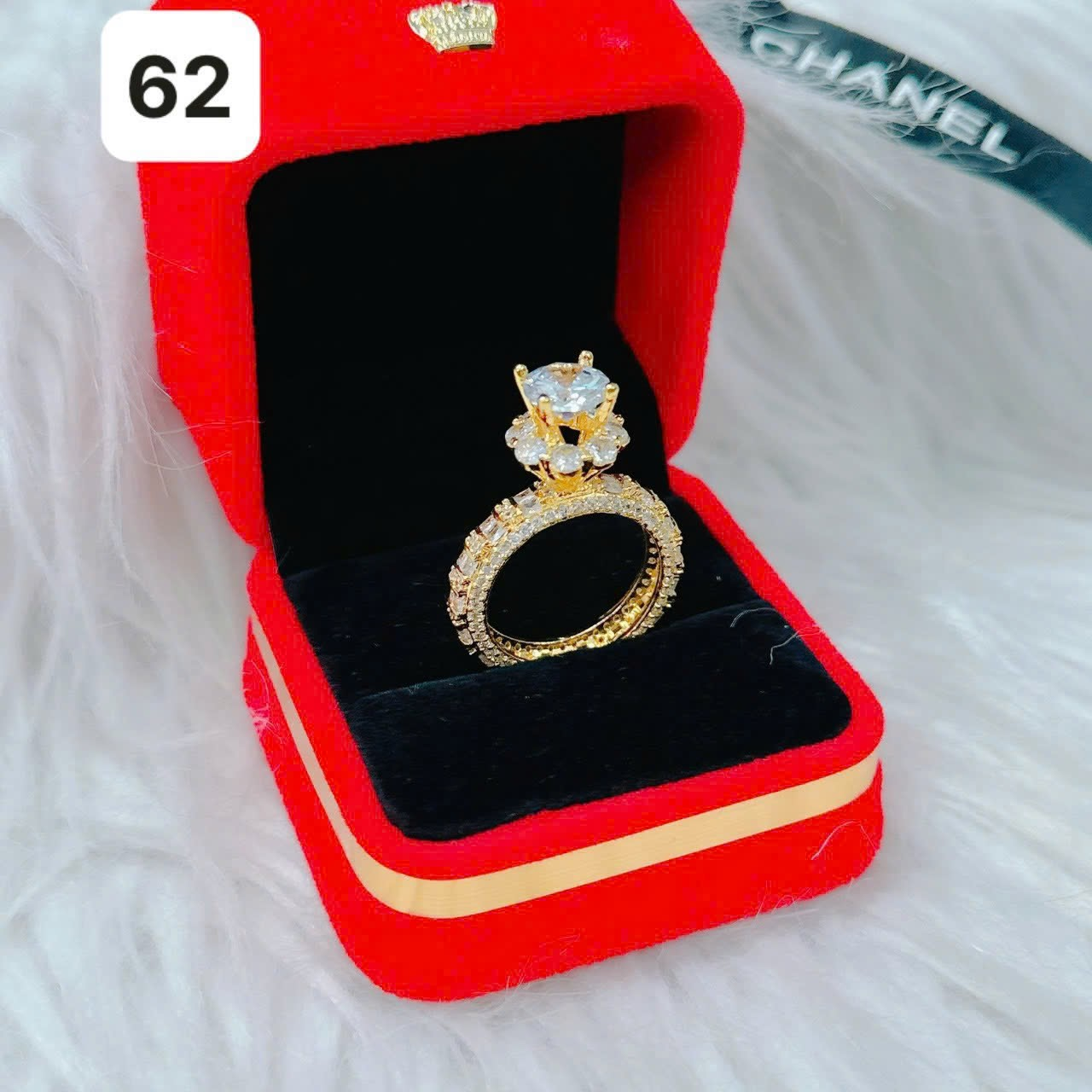 Nhẫn Đá Mã 62