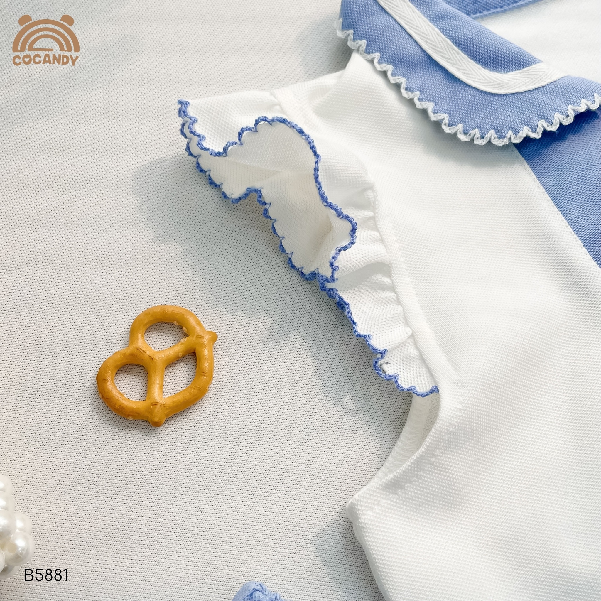 Bộ sát nách TRẮNG phối chân váy xanh dương tay bèo_thumbnail_5