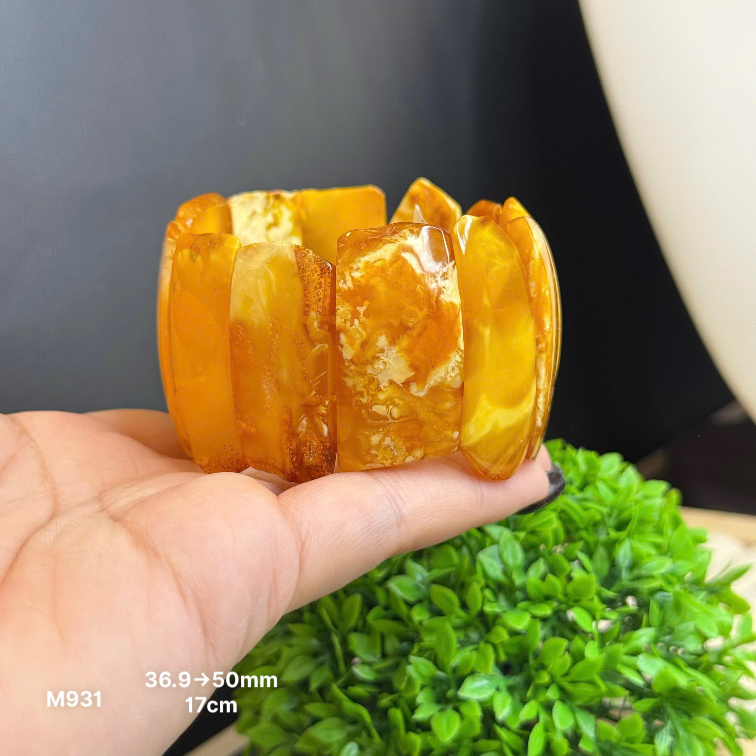 Lắc Tay Mật Bạch Cổ Hiếm - M931