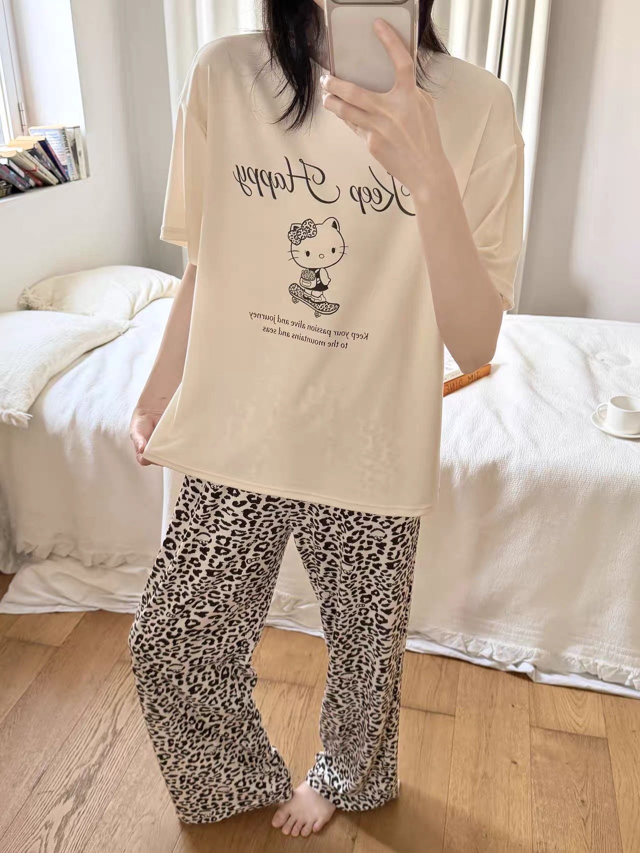 Set Kitty và thêu ngựa Hàn_thumbnail_2