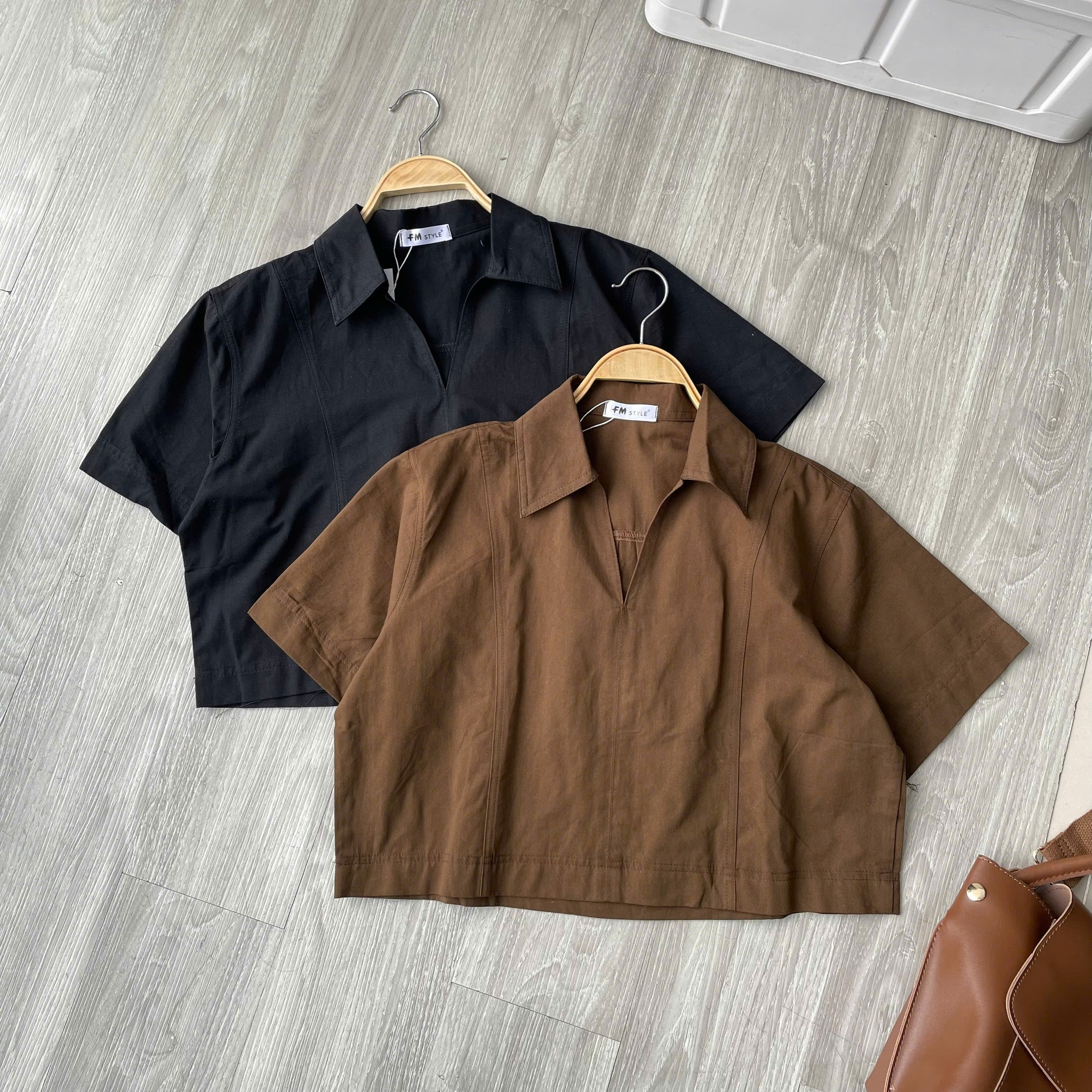 Áo Sơ Mi Nữ Kiểu TN Crop cổ V bẻ viền giữa HN.215 (C) (1451) - Freesize