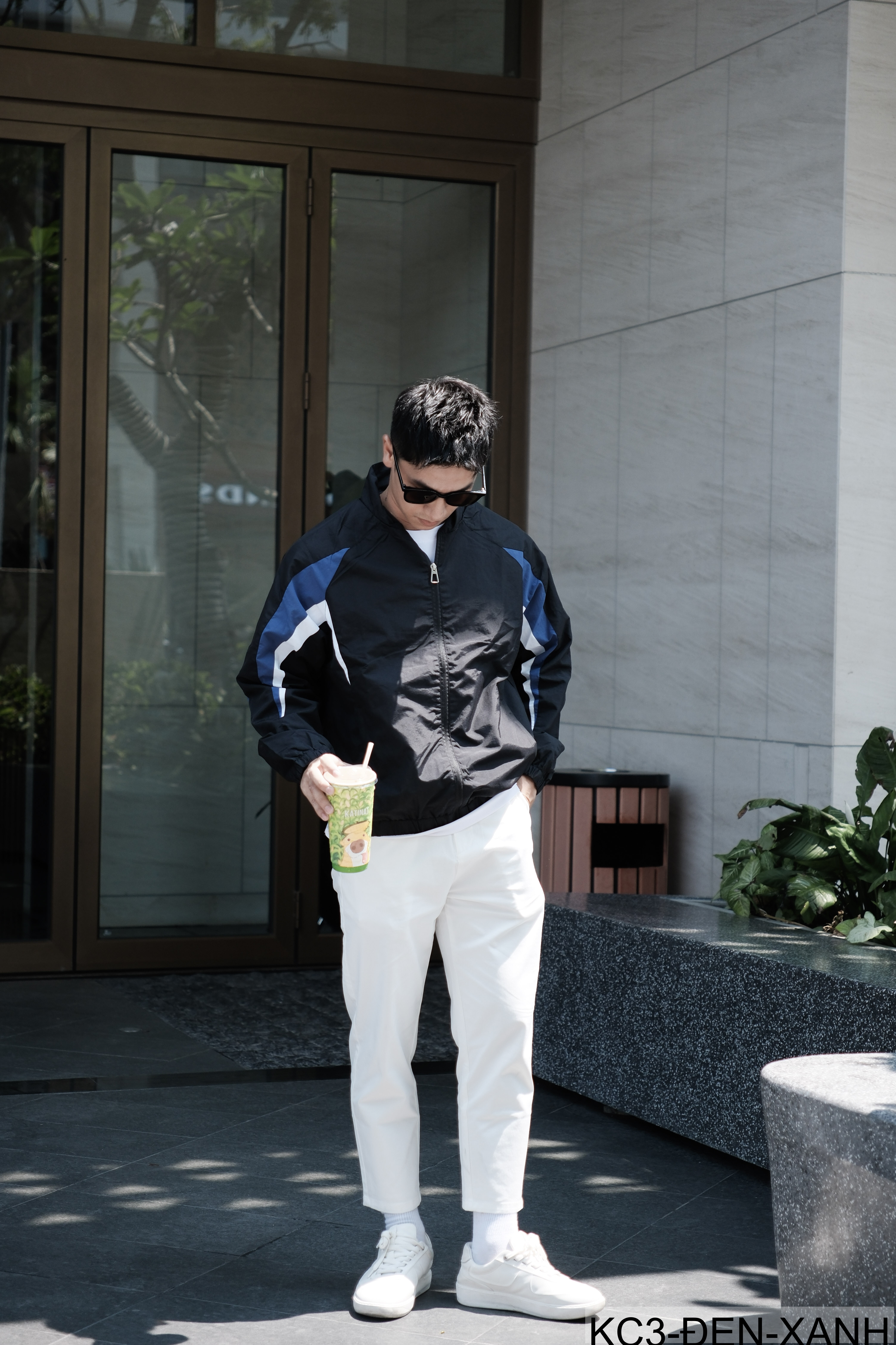 KC3 - Áo khoác nam cổ đứng phối màu năng động, chất polyester thoáng mát, form regular phù hợp xuân thu_thumbnail_6