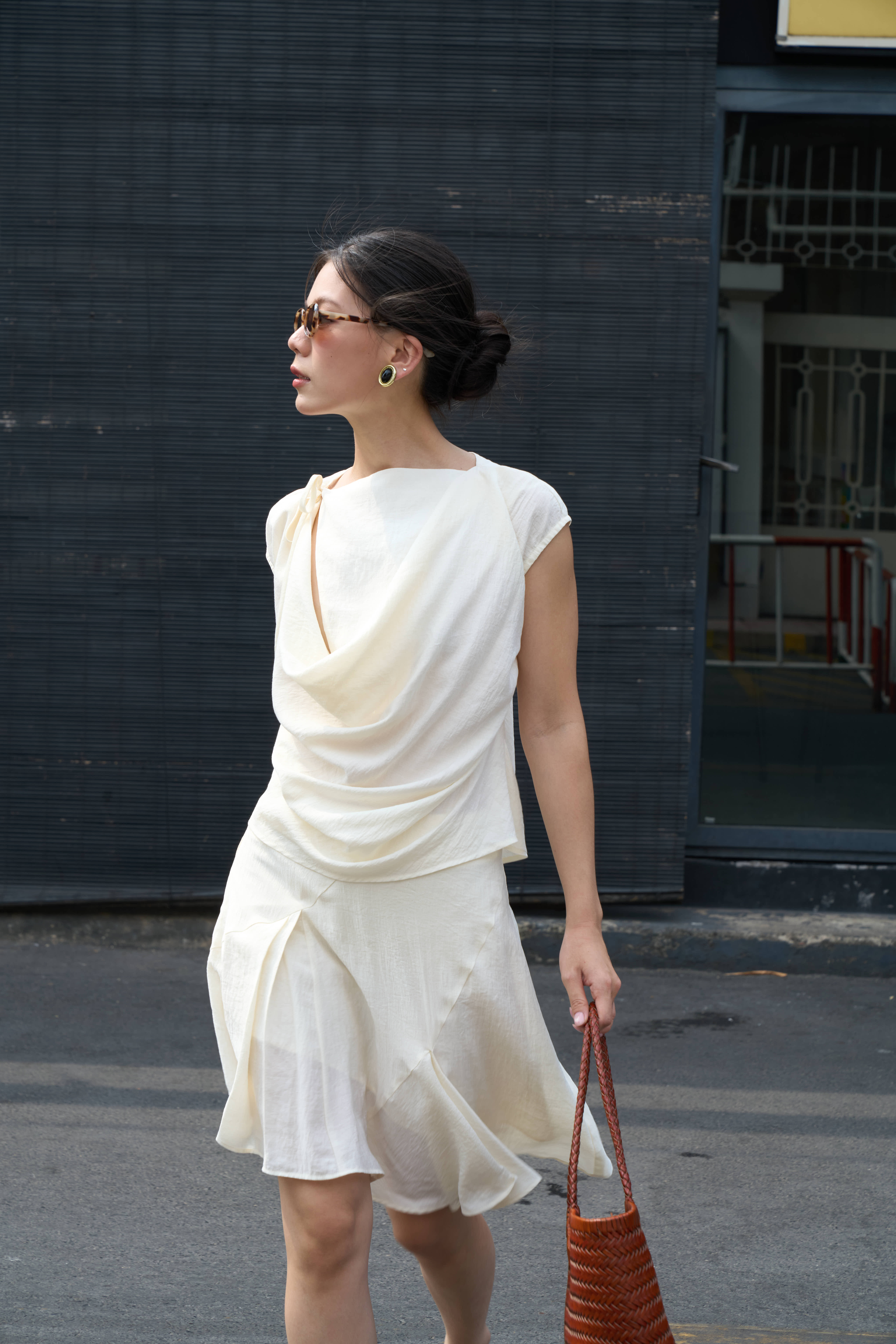 ÁO FALLING DRAPE TOP