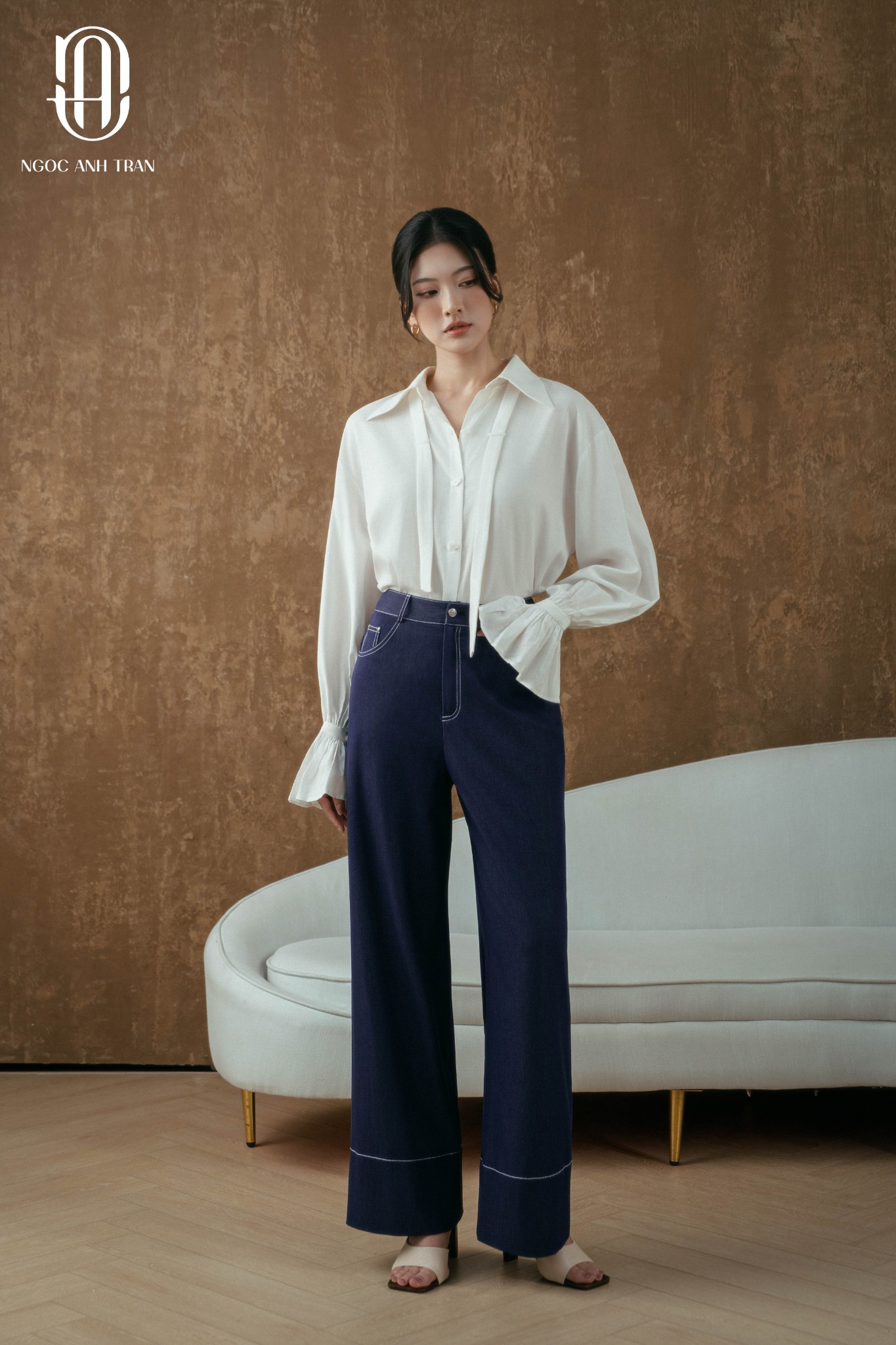 Q077 - Quần denim mềm chỉ bò trắng_thumbnail_2