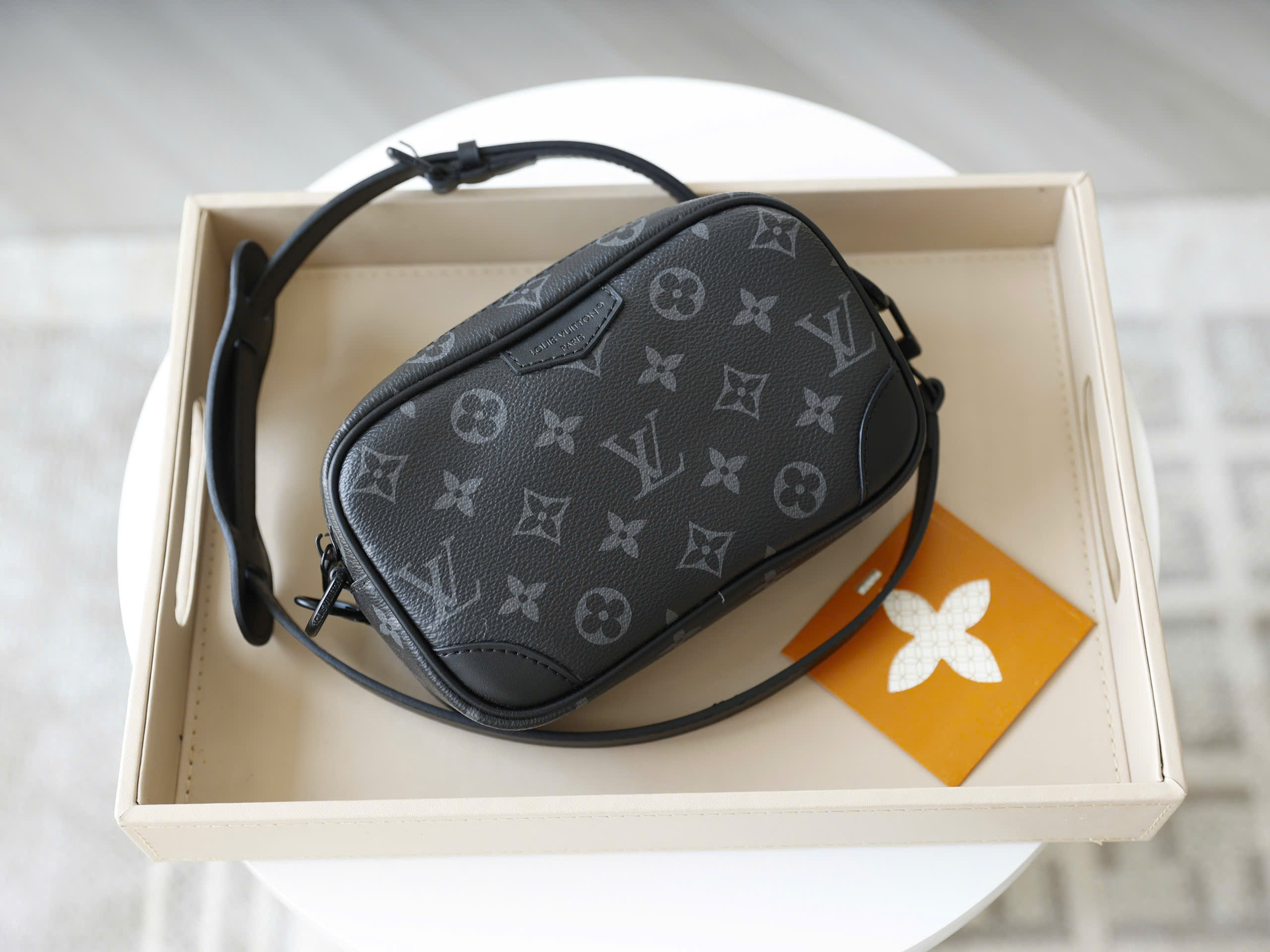 Túi đeo Louis Vuitton Trocadéro _thumbnail_4