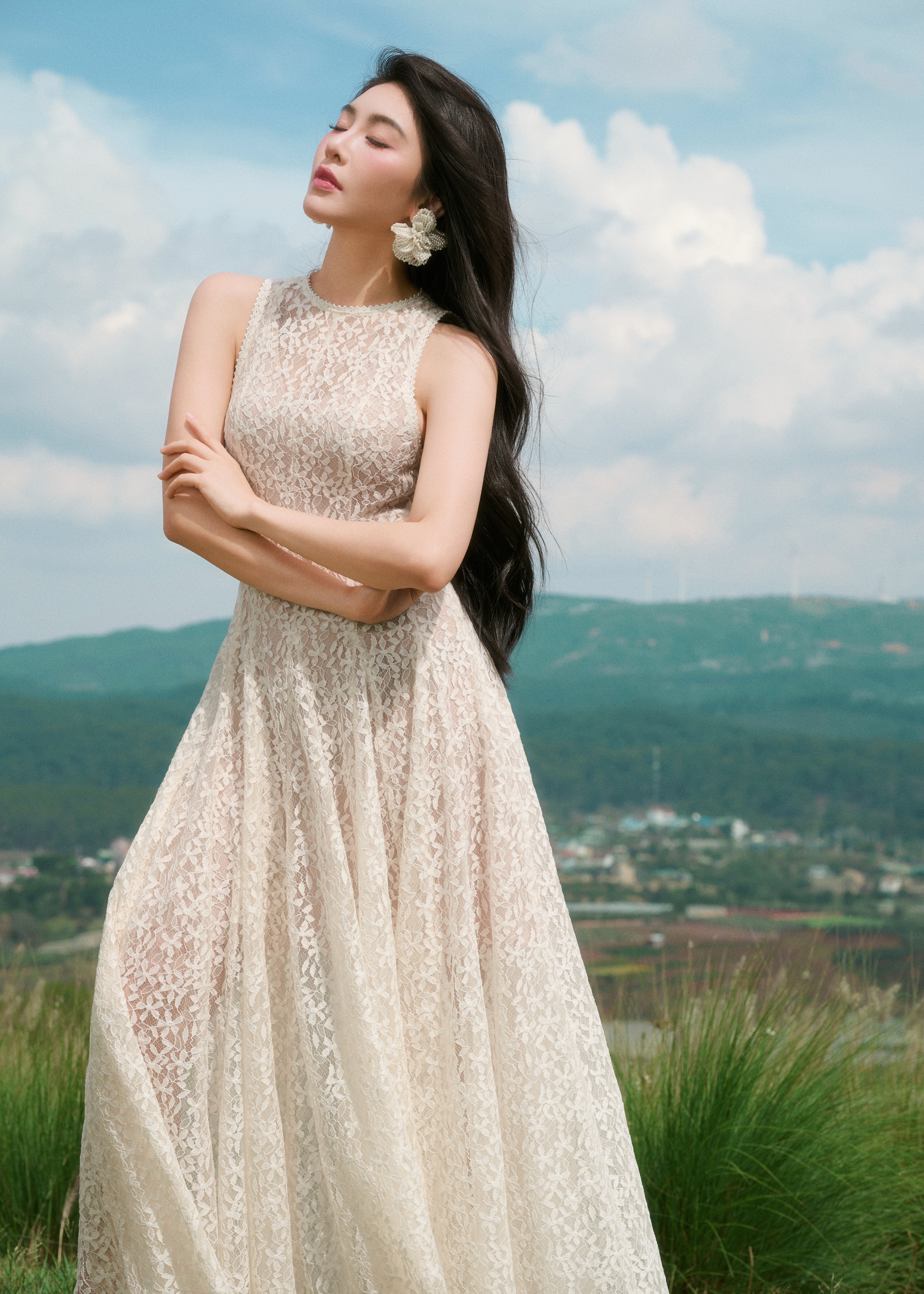 Mary Dress_thumbnail_3