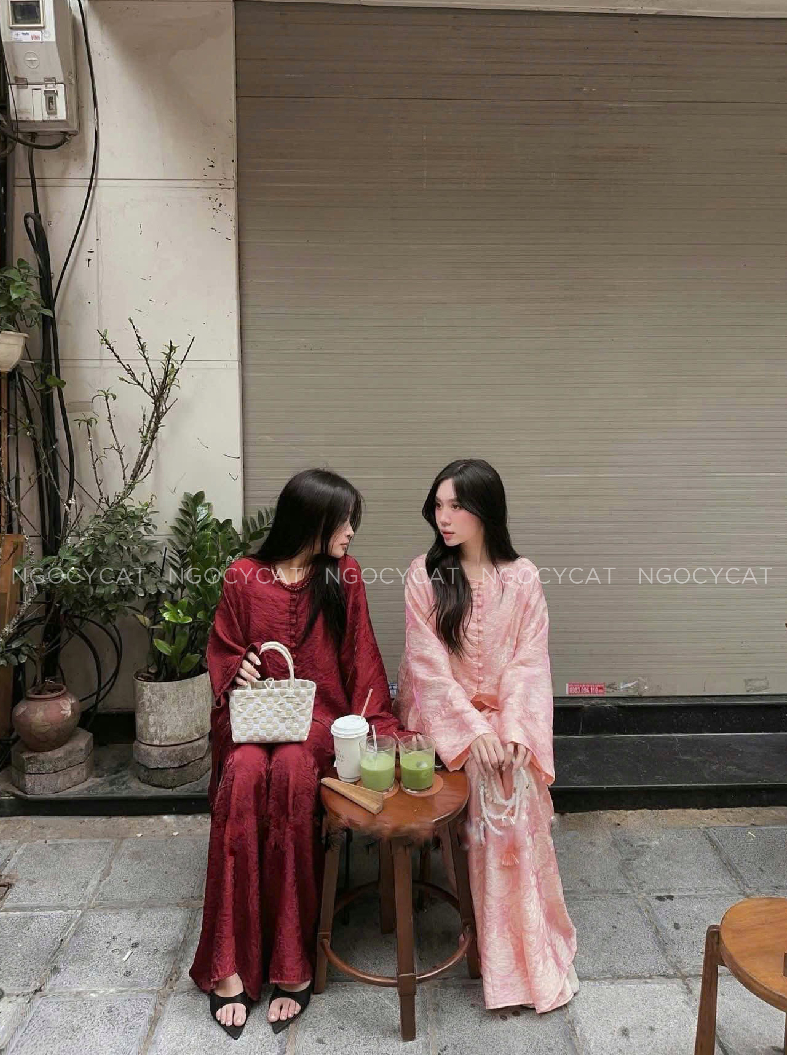 Áo Bà Ba Màu Hồng Cam Tơ Tằm Ánh Kim_thumbnail_2