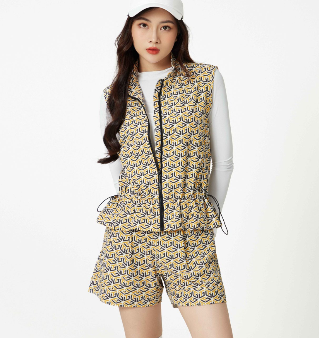 Quần Đùi Họa Tiết Monogram Nữ
