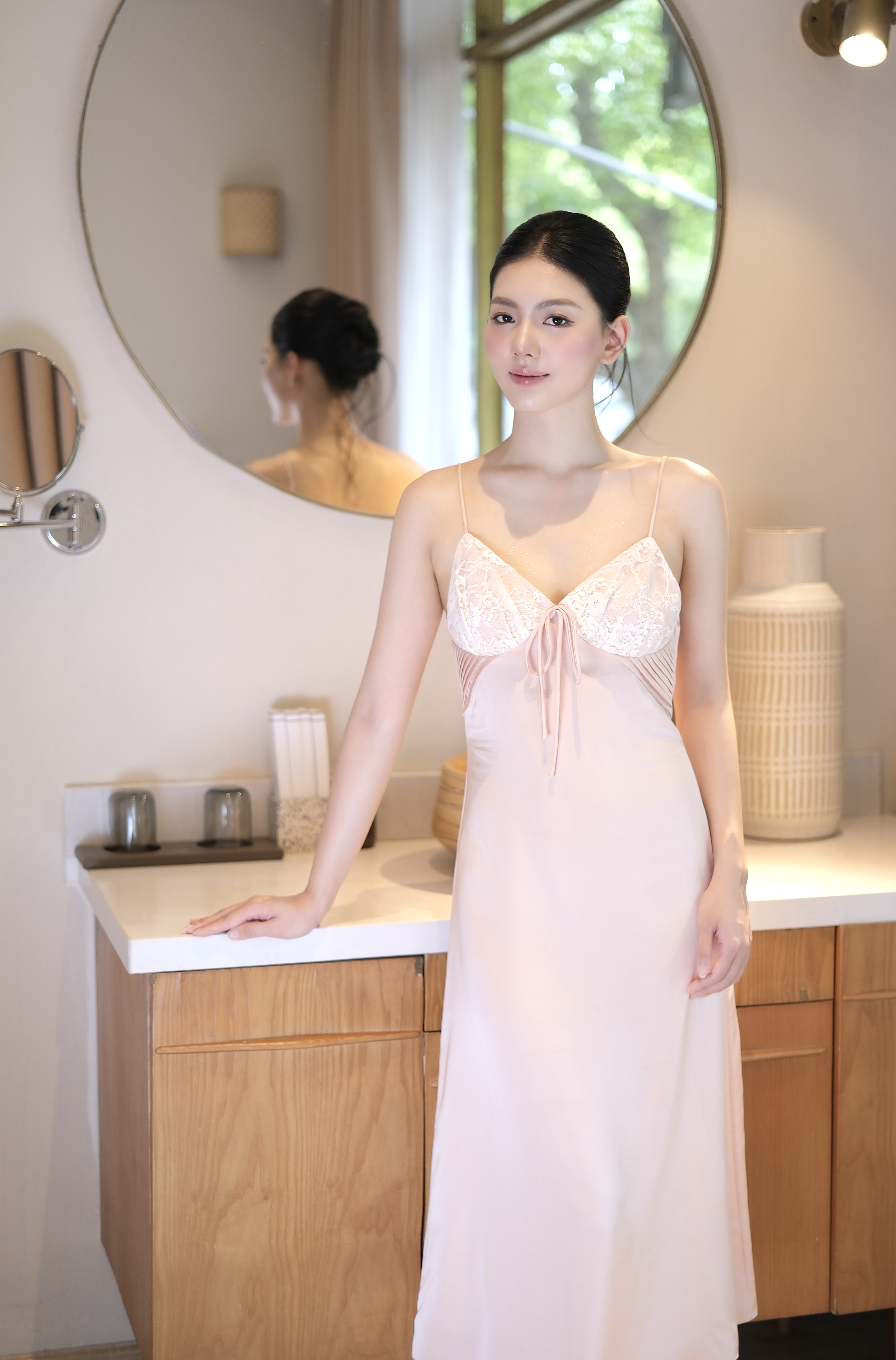 Váy Lụa Phối Ren V55