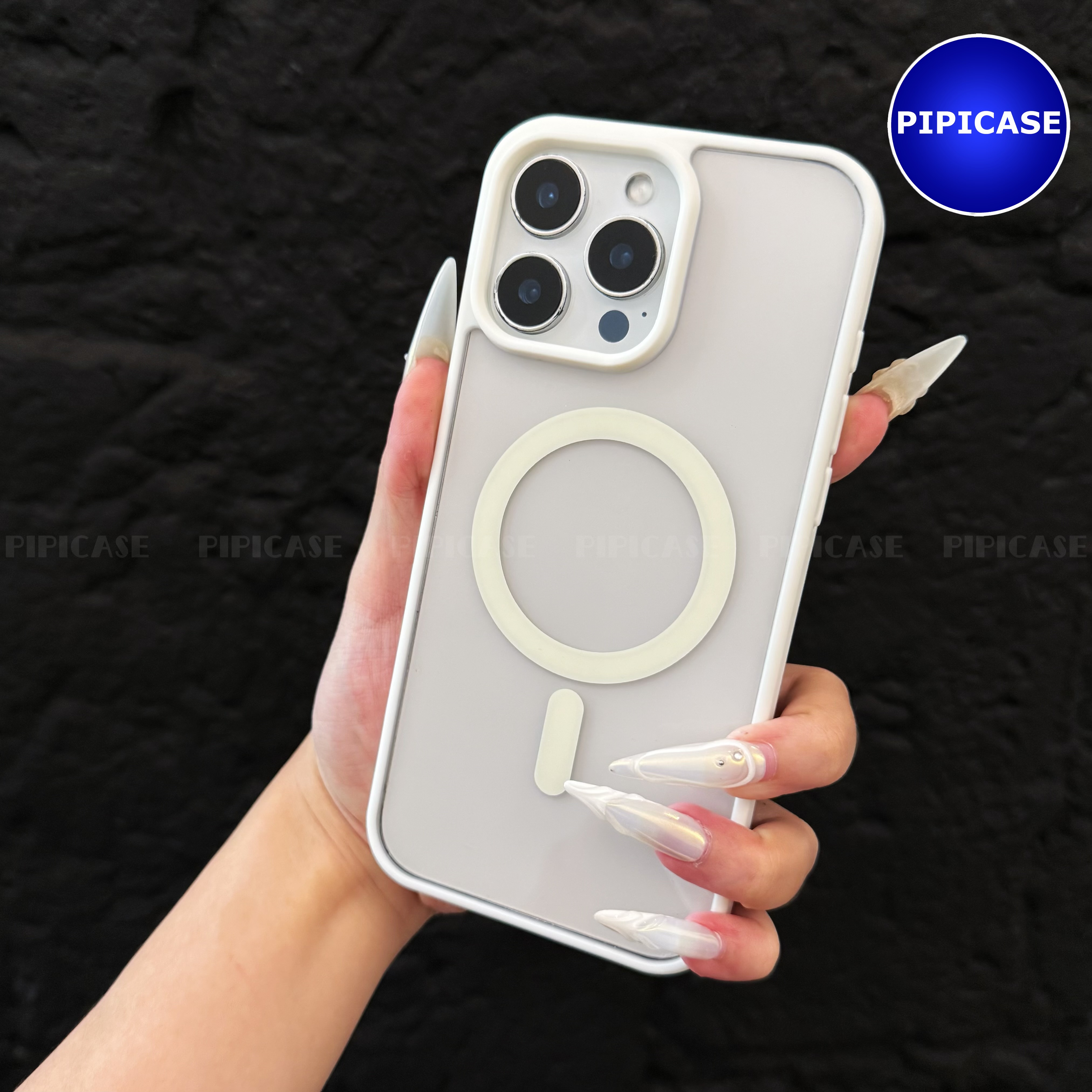 Ốp Lưng iPhone 16 Pro - Chic - Trắng