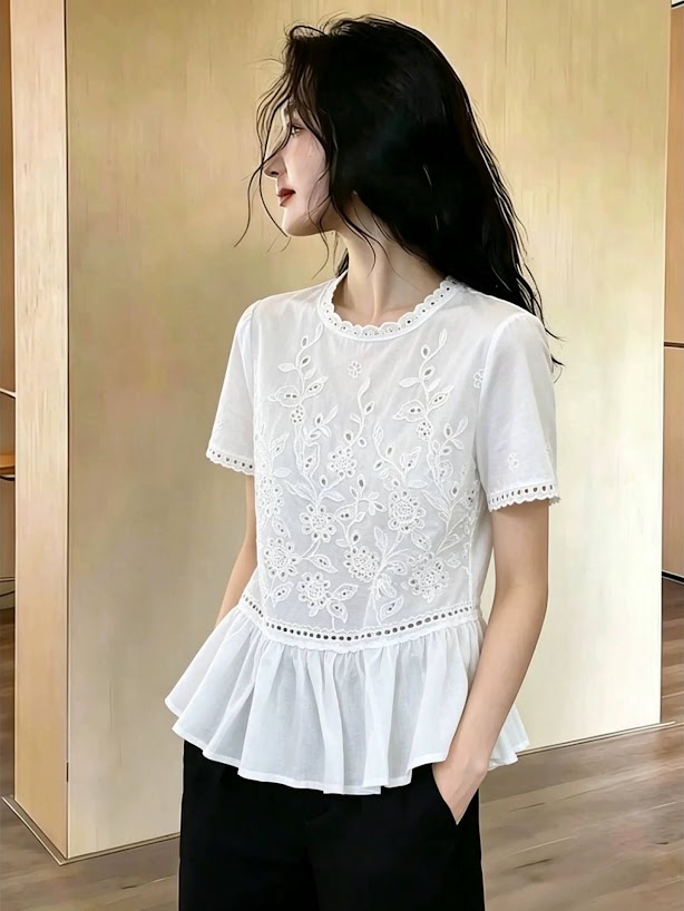 Áo sơ mi thô thêu dáng chui cổ tròn cộc tay viền ren phối ren ngực, nối gấu xòe_thumbnail_1
