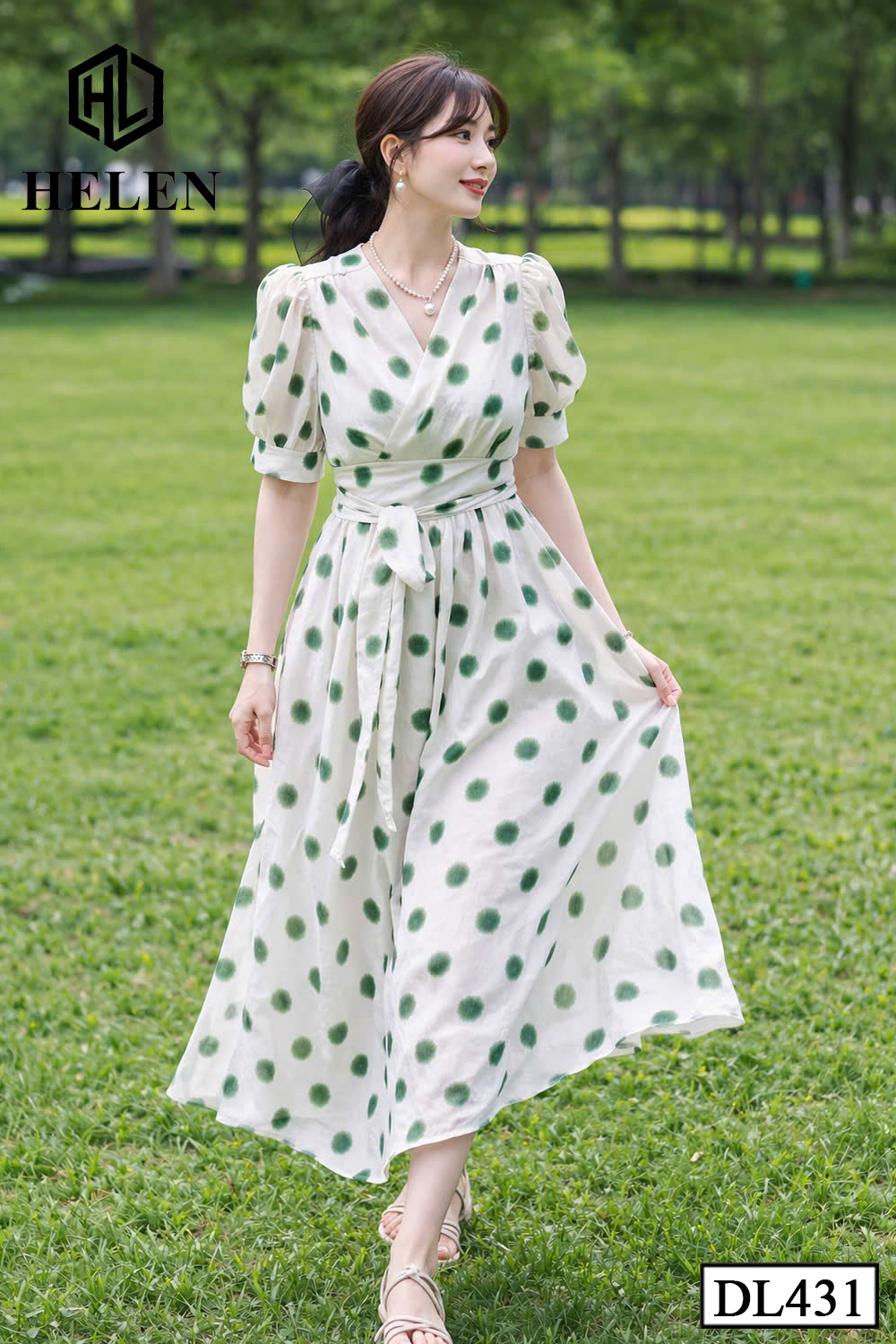 Đầm xòe chấm bi xanh nơ eo DL431